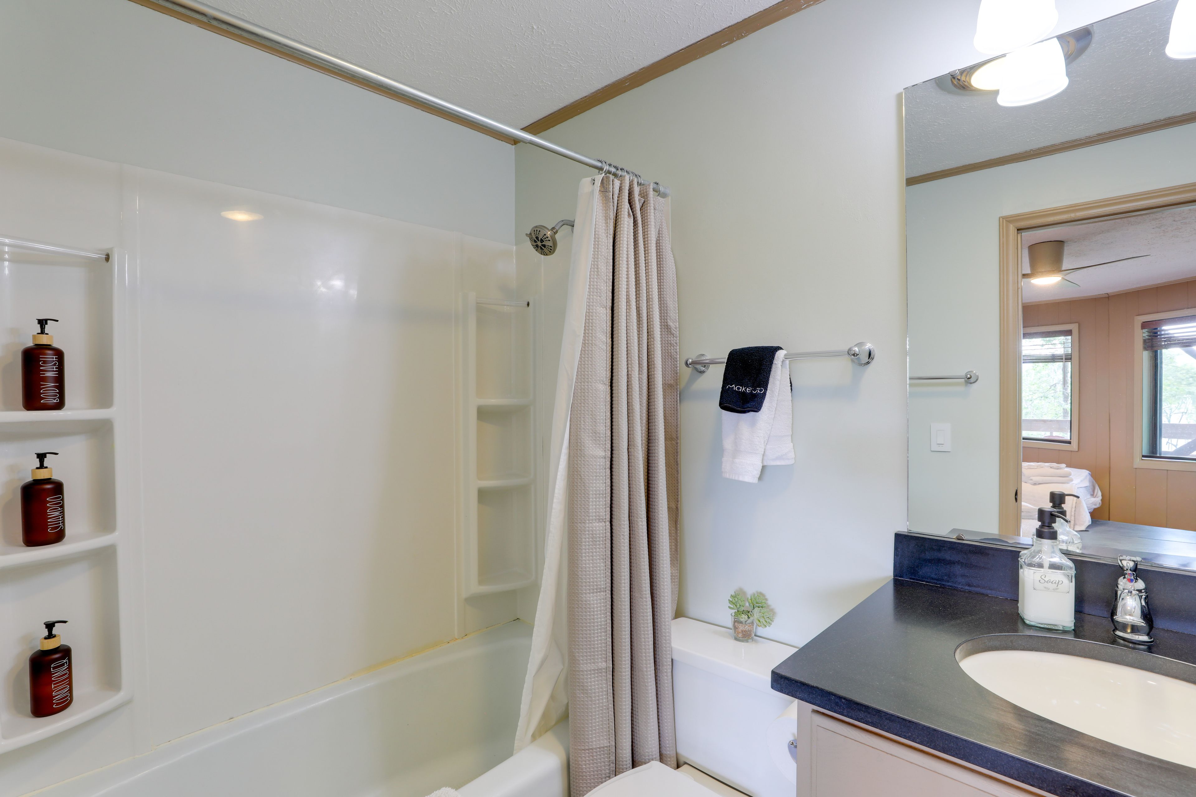 En-Suite Bathroom | Lower Level