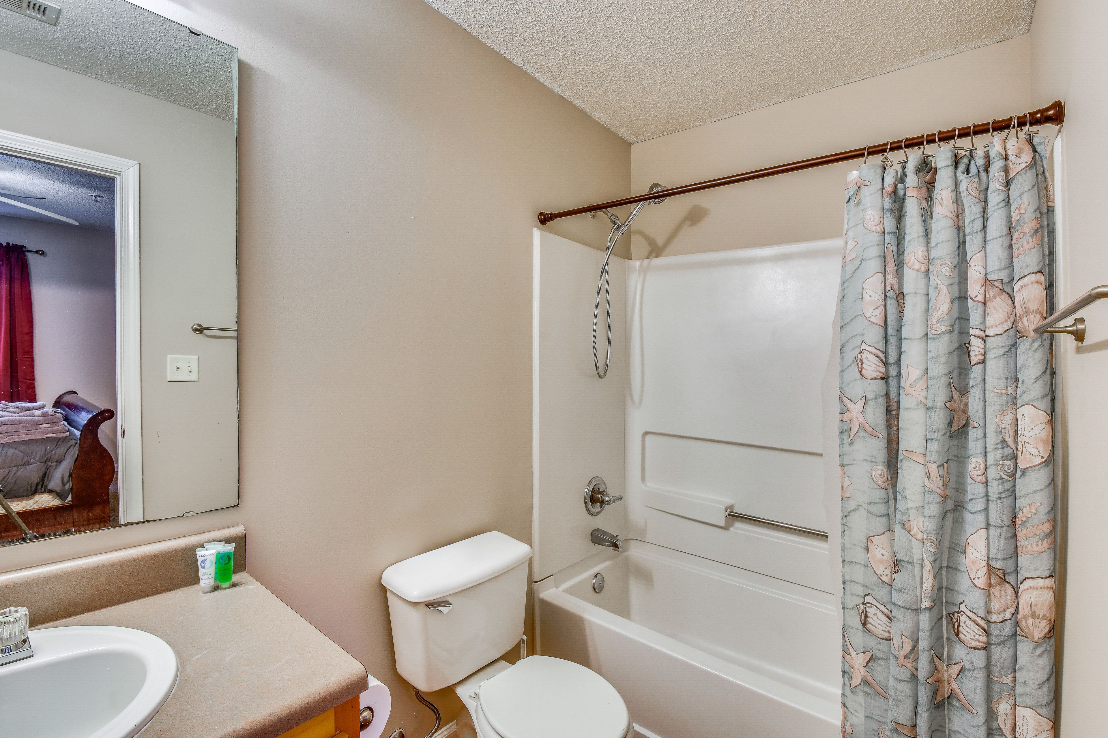 Full Bathroom