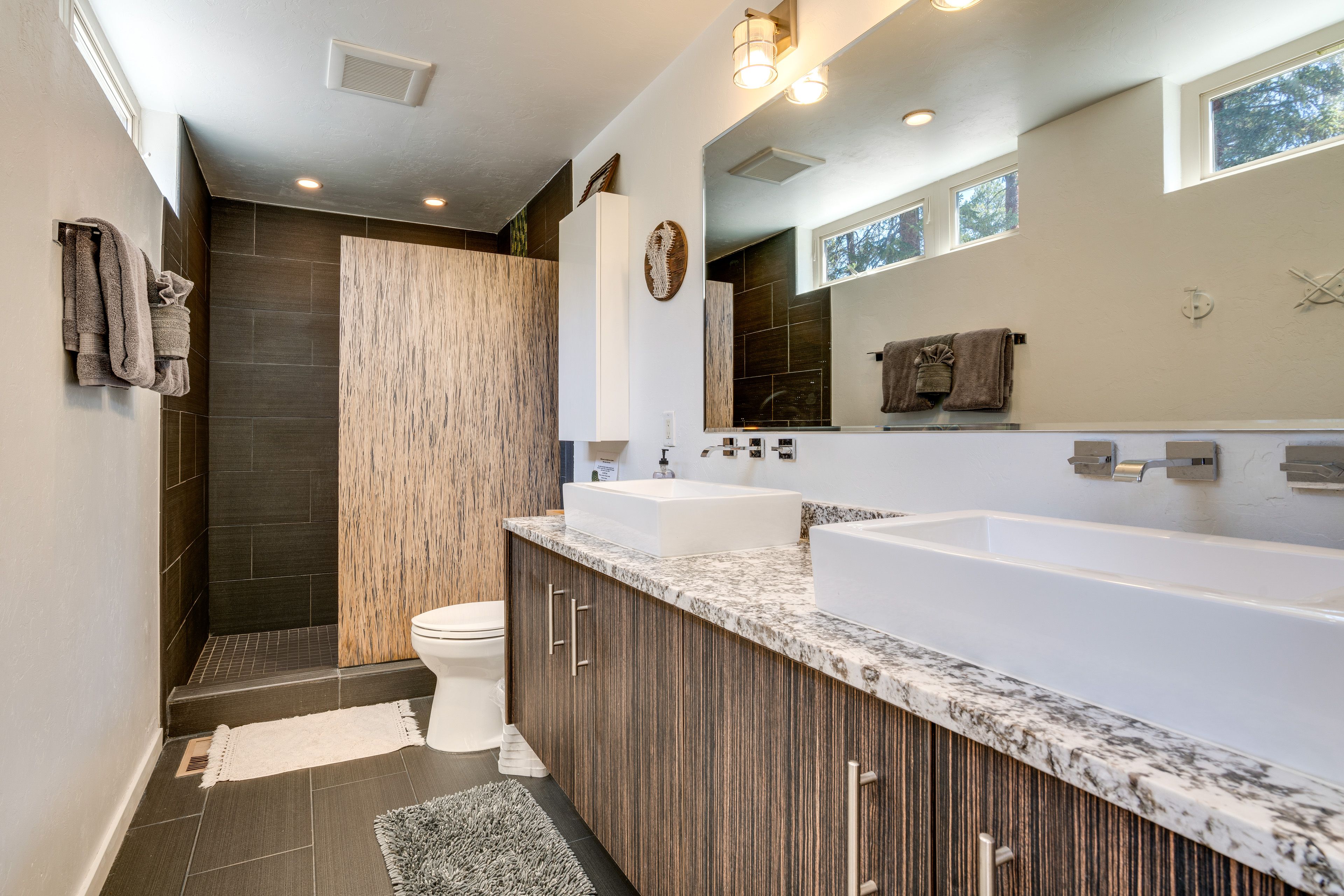 Full Bathroom | Lower Level