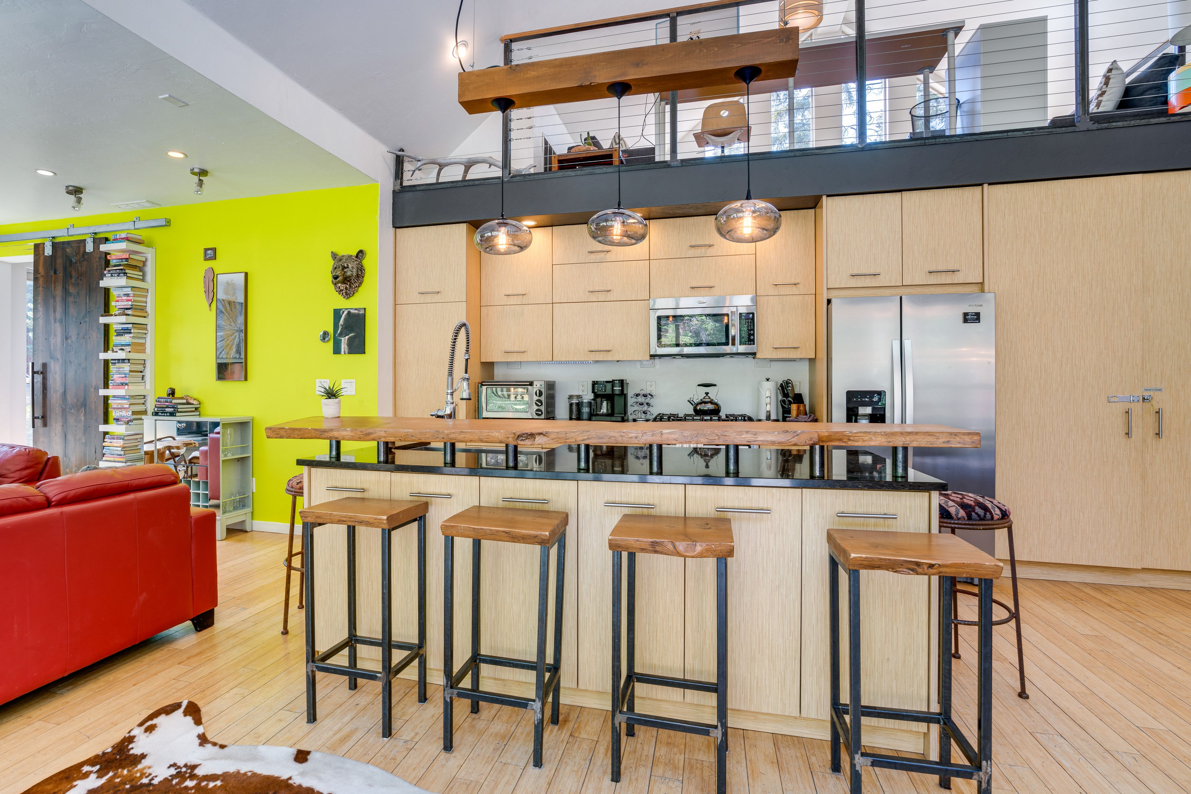 Kitchen | Main Level