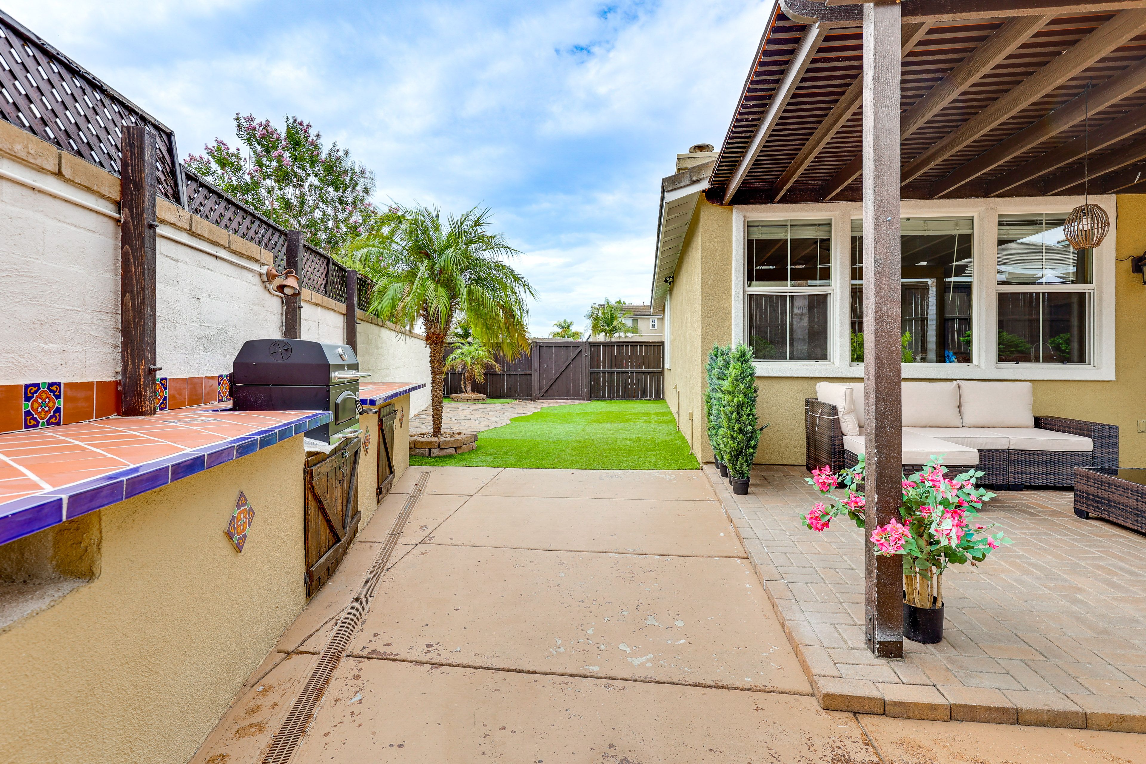 Private Yard | Covered Patio | Outdoor Kitchen