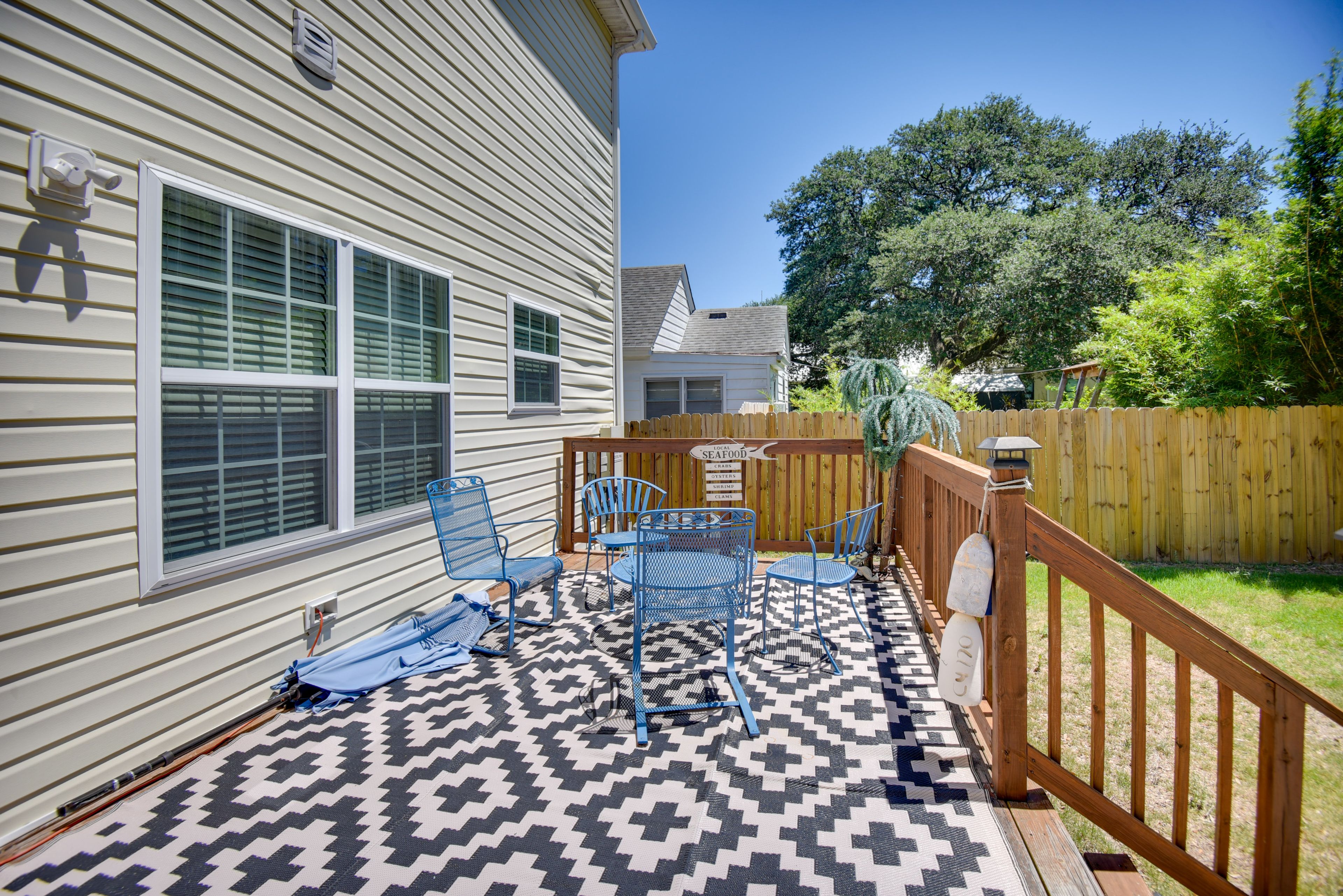 Deck