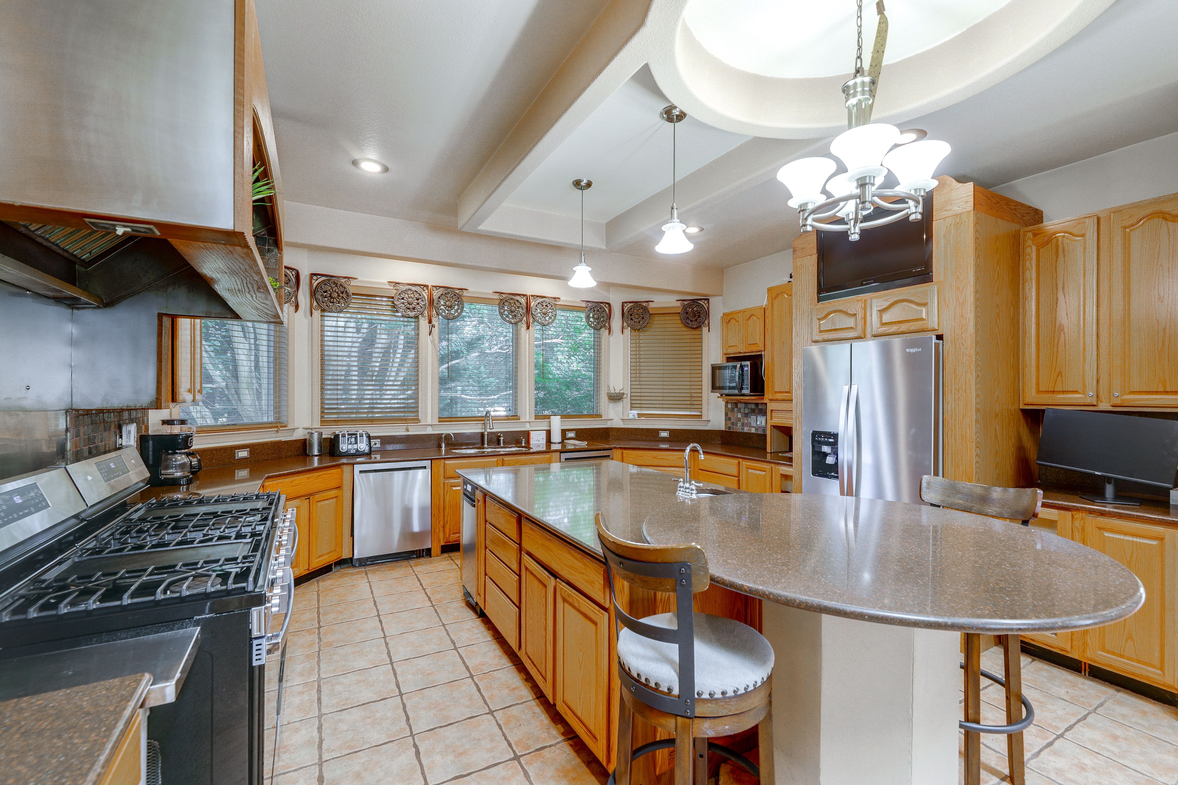 Kitchen | 2 Dishwashers