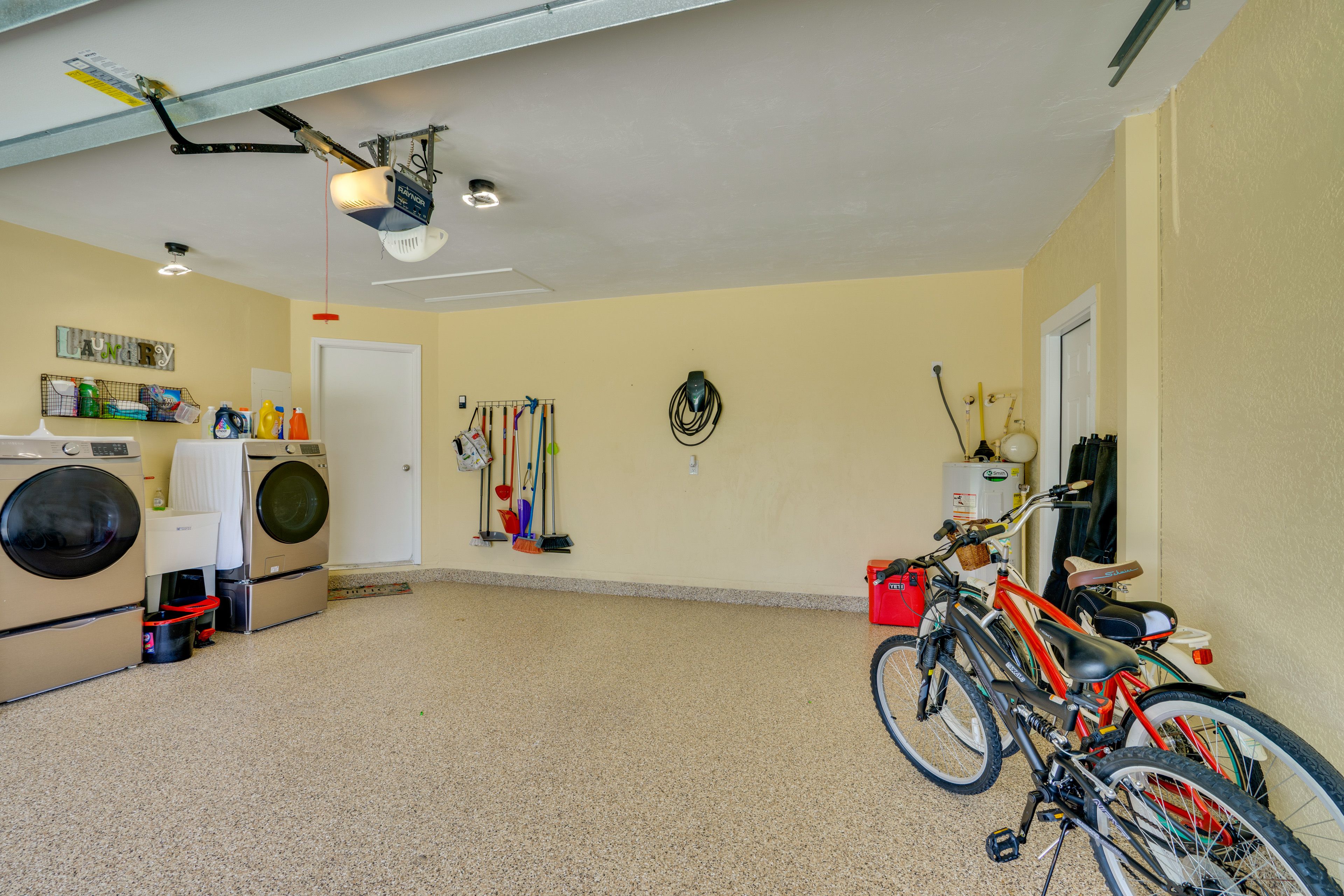 Laundry Area | Garage