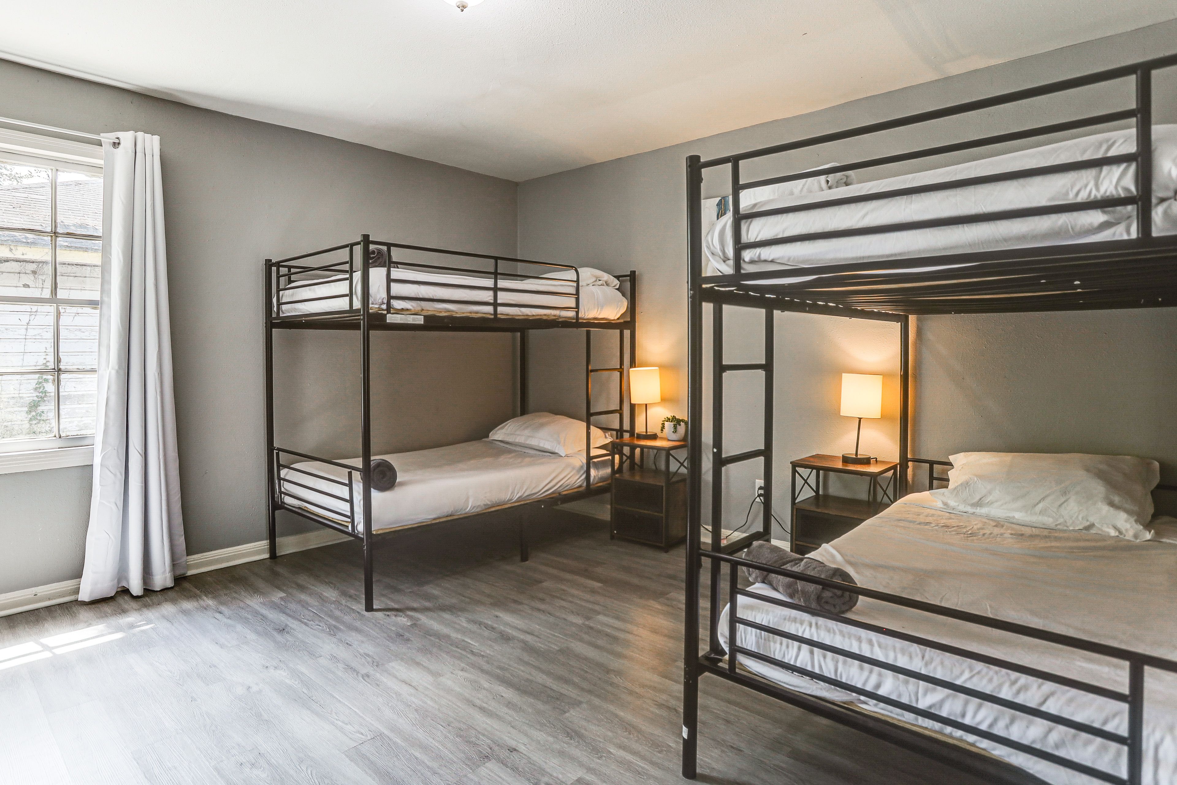 Bedroom 5 | 2 Twin Bunk Beds