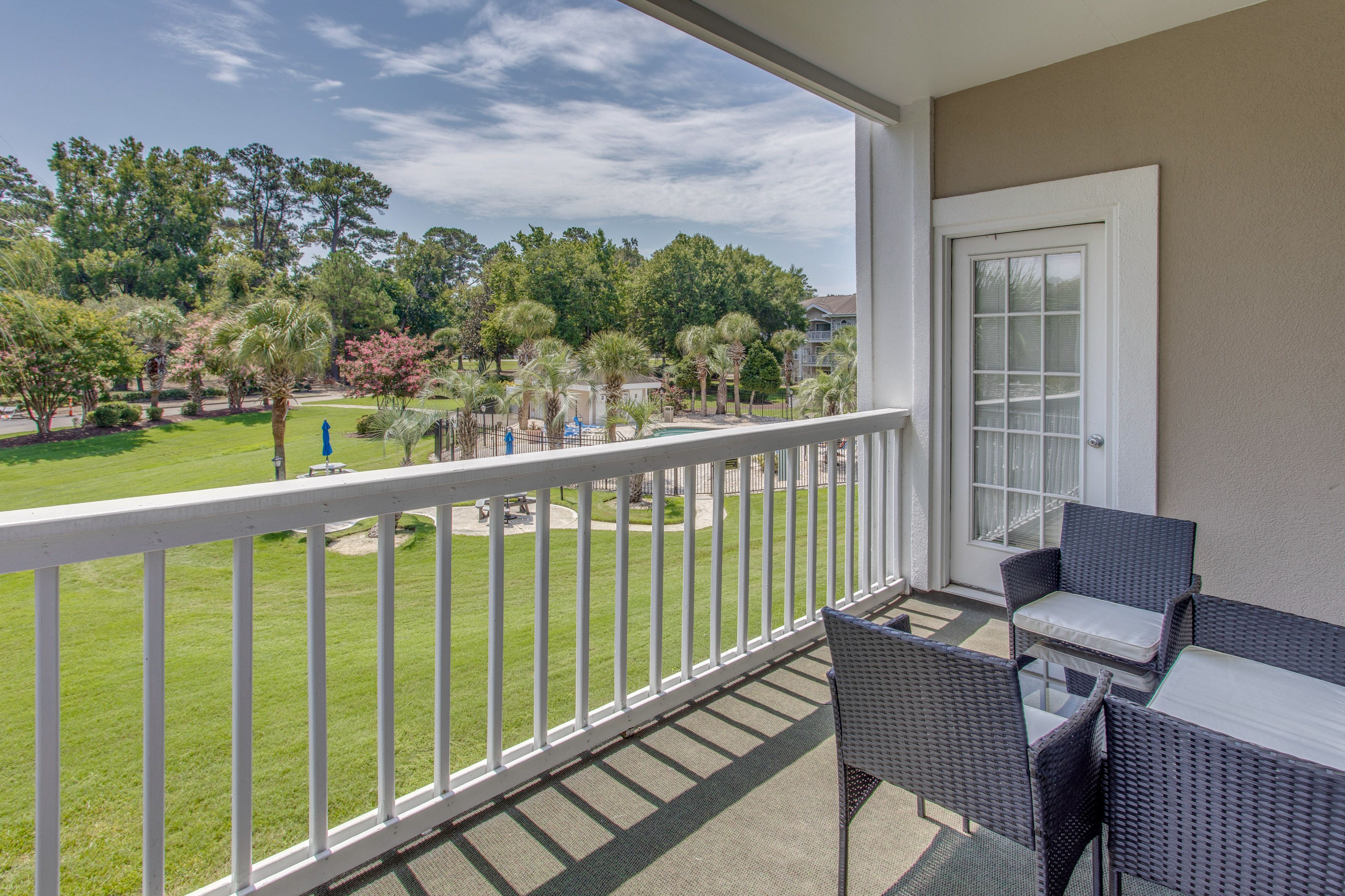 Private Balcony | Pool View