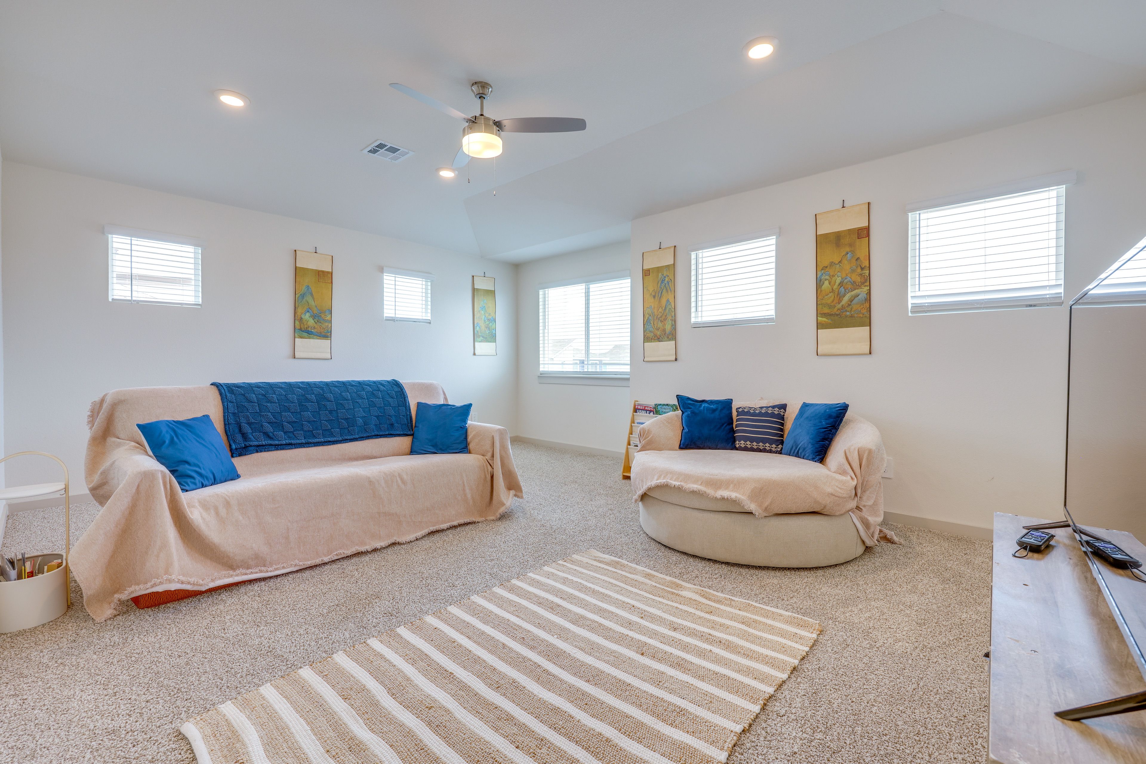 Living Room | Queen Sleeper Sofa | 2nd Floor