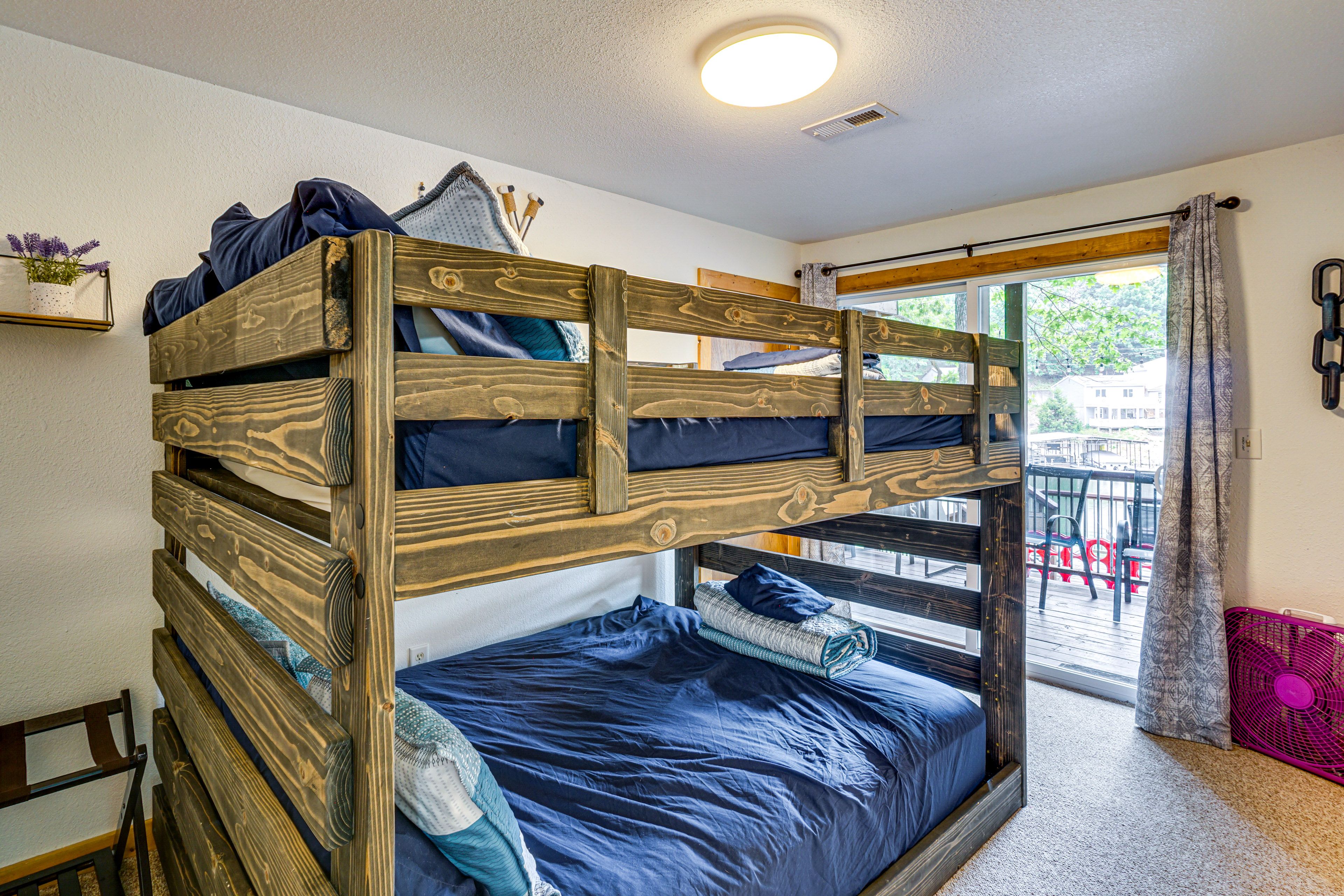 Bedroom 4 | Queen Bunk Bed | Lower Floor