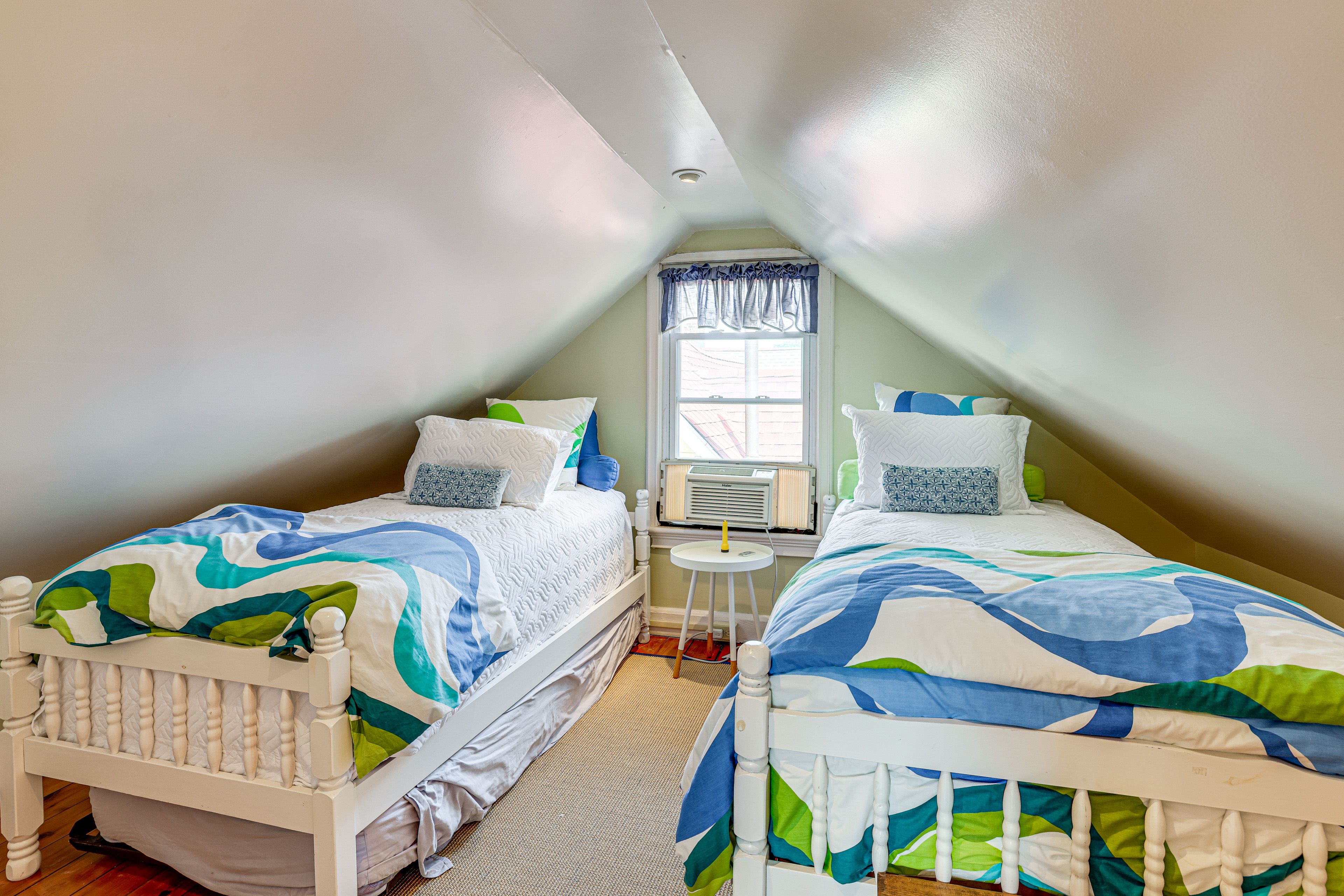 Bedroom 4 | 2 Twin Beds | Twin Trundle | 3rd Floor