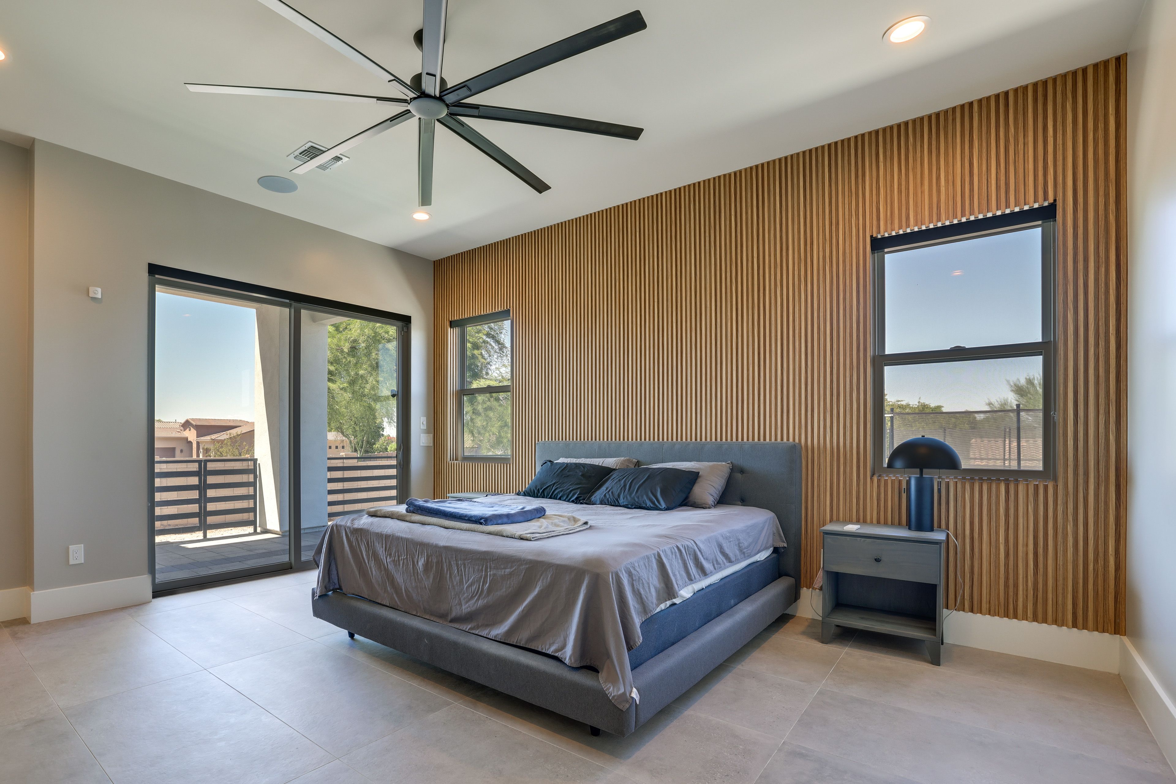 Bedroom 1 | King Bed