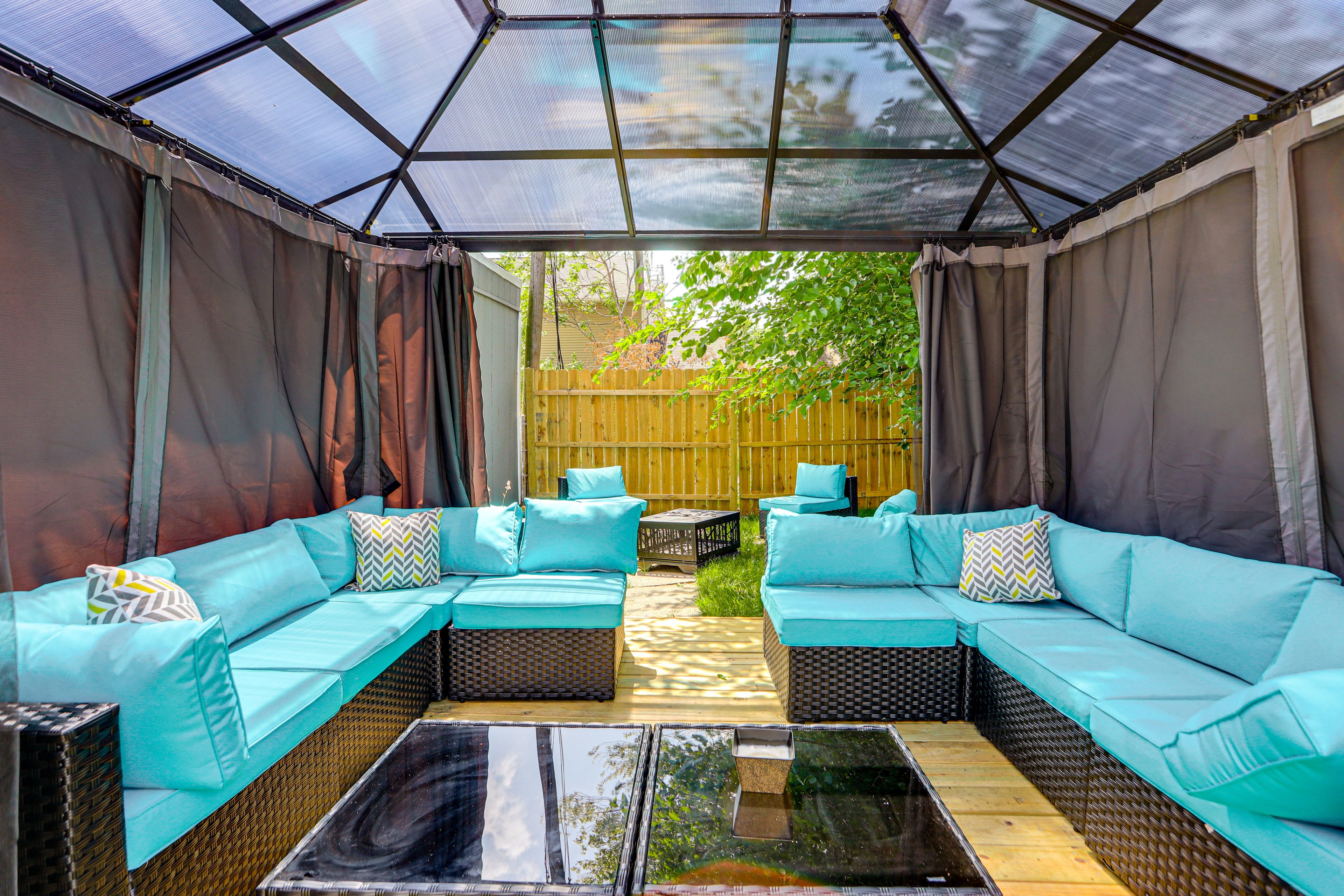 Furnished Backyard Gazebo | Fire Pit Area