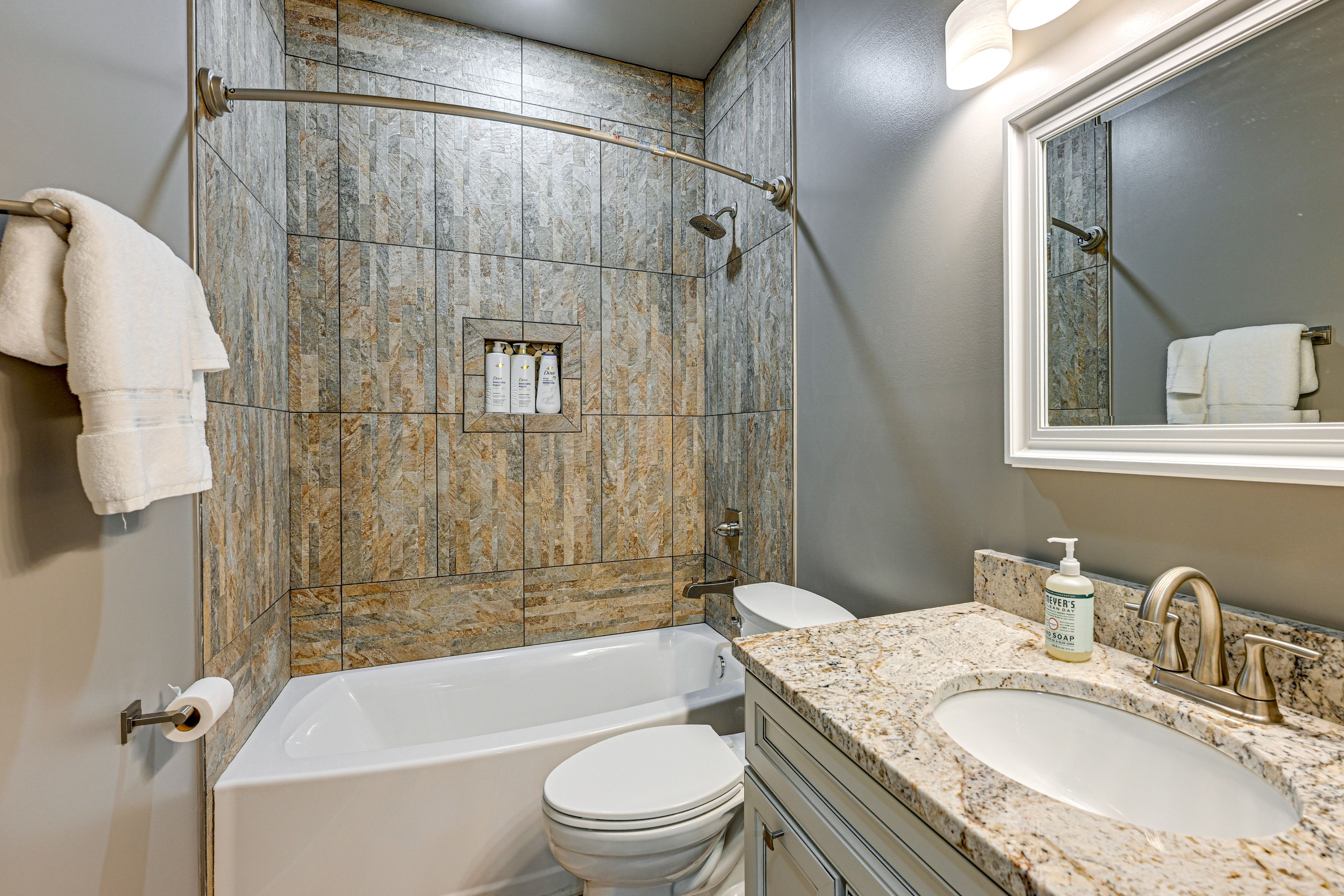 Full Bathroom