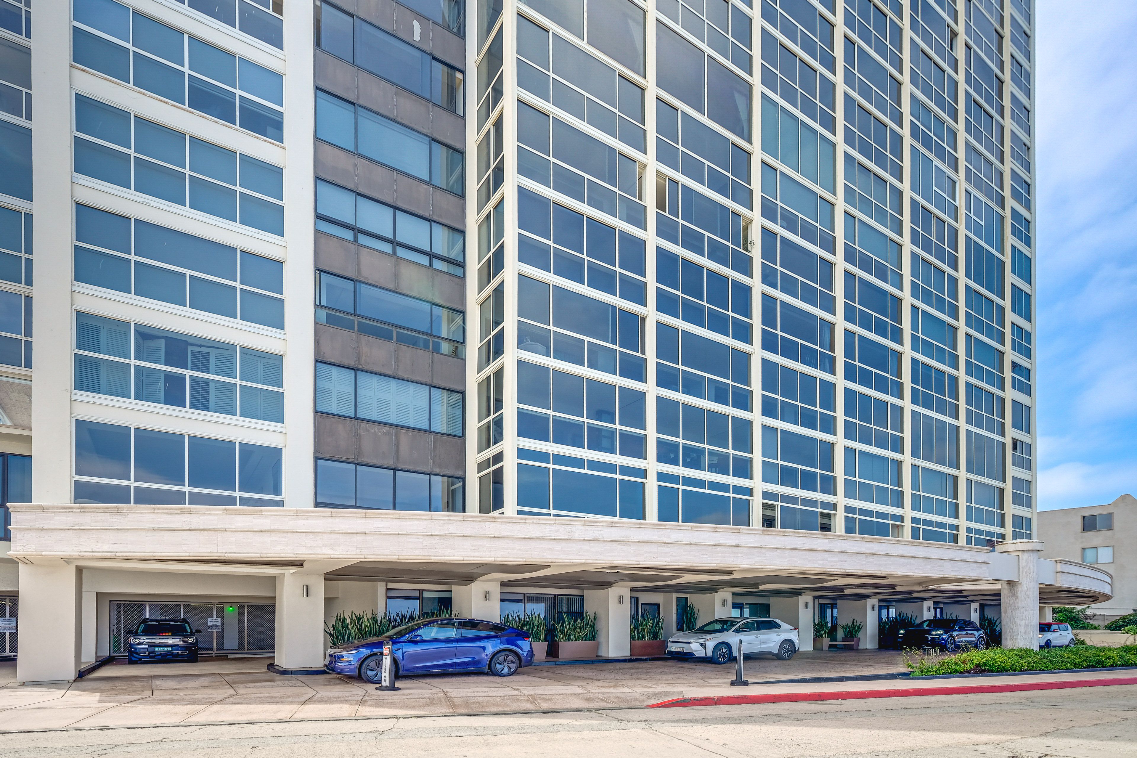 Street Parking | First-Come, First-Served