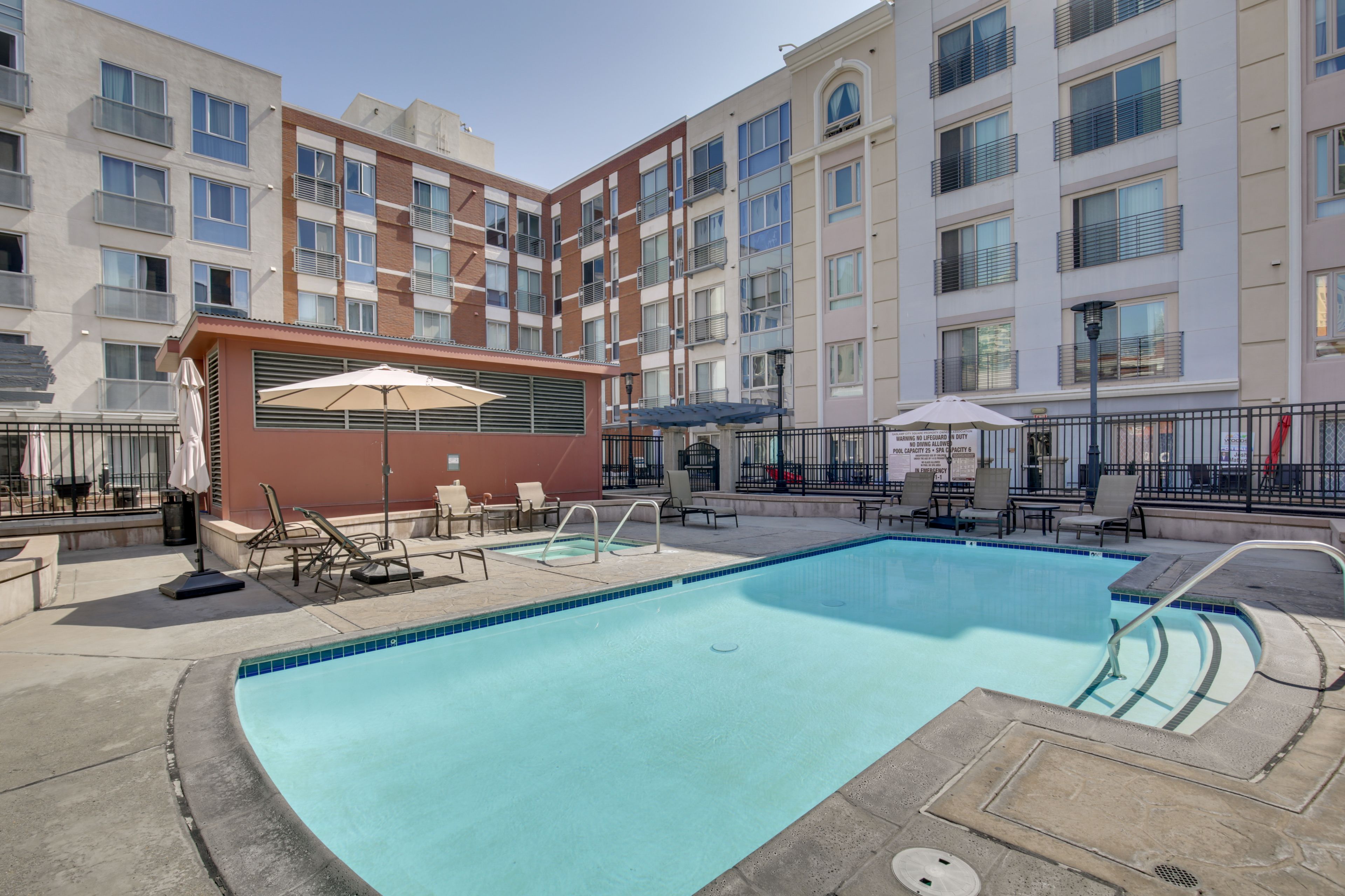 Gaslamp City Square | Community Amenities