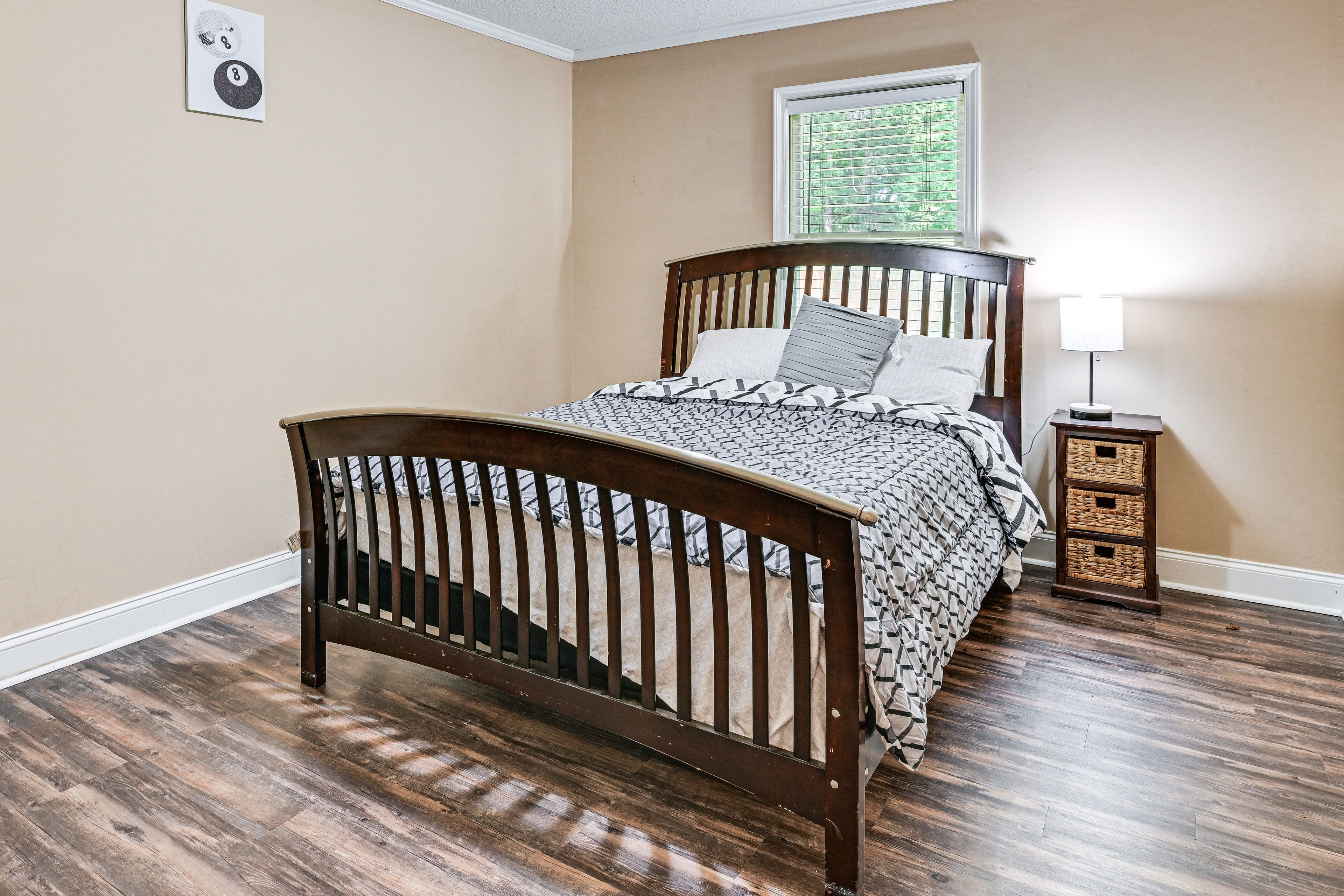 Bedroom 2 | Queen Bed