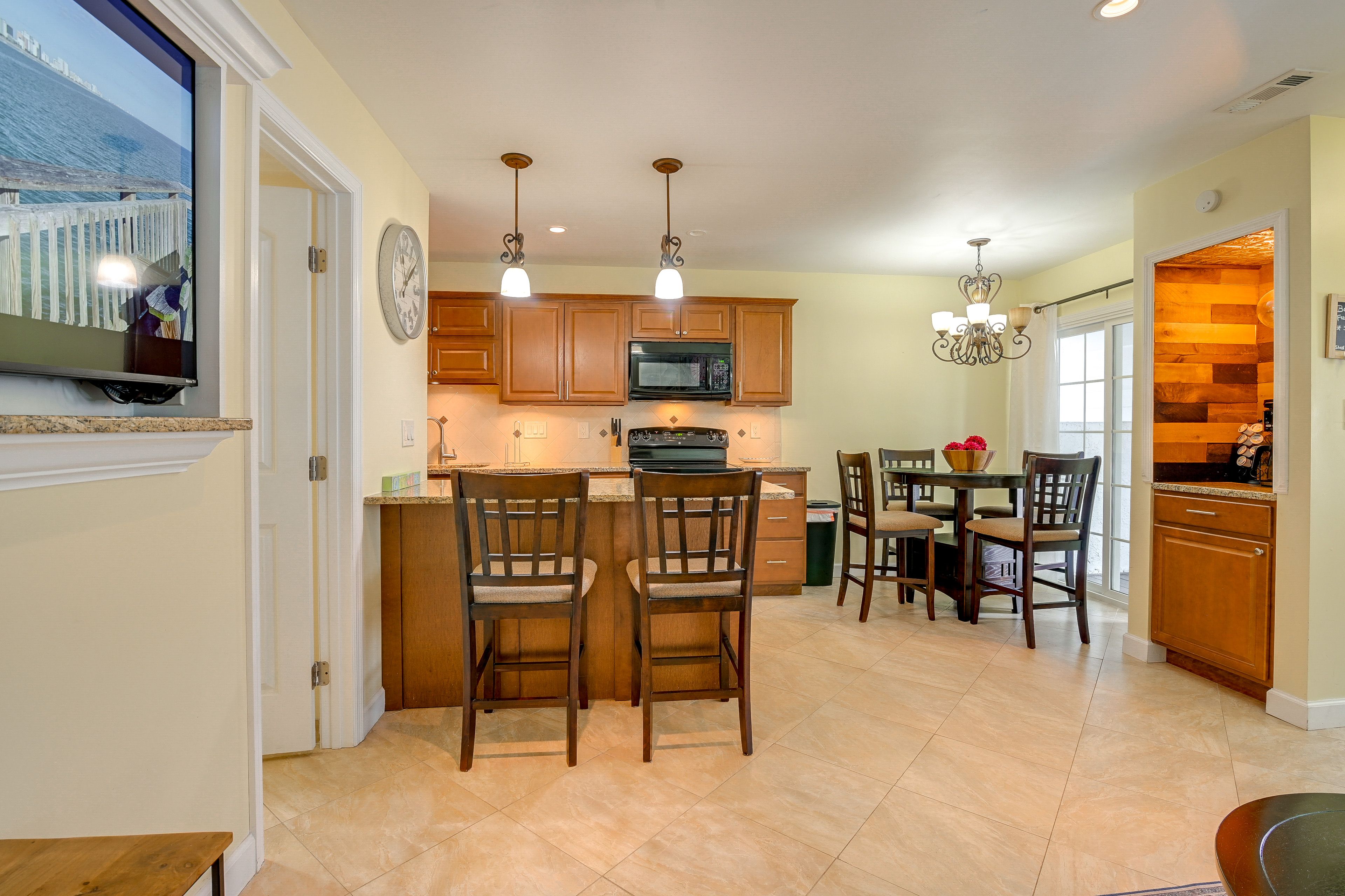 Kitchen | Cooking Basics | Coffee Bar | 1st Floor