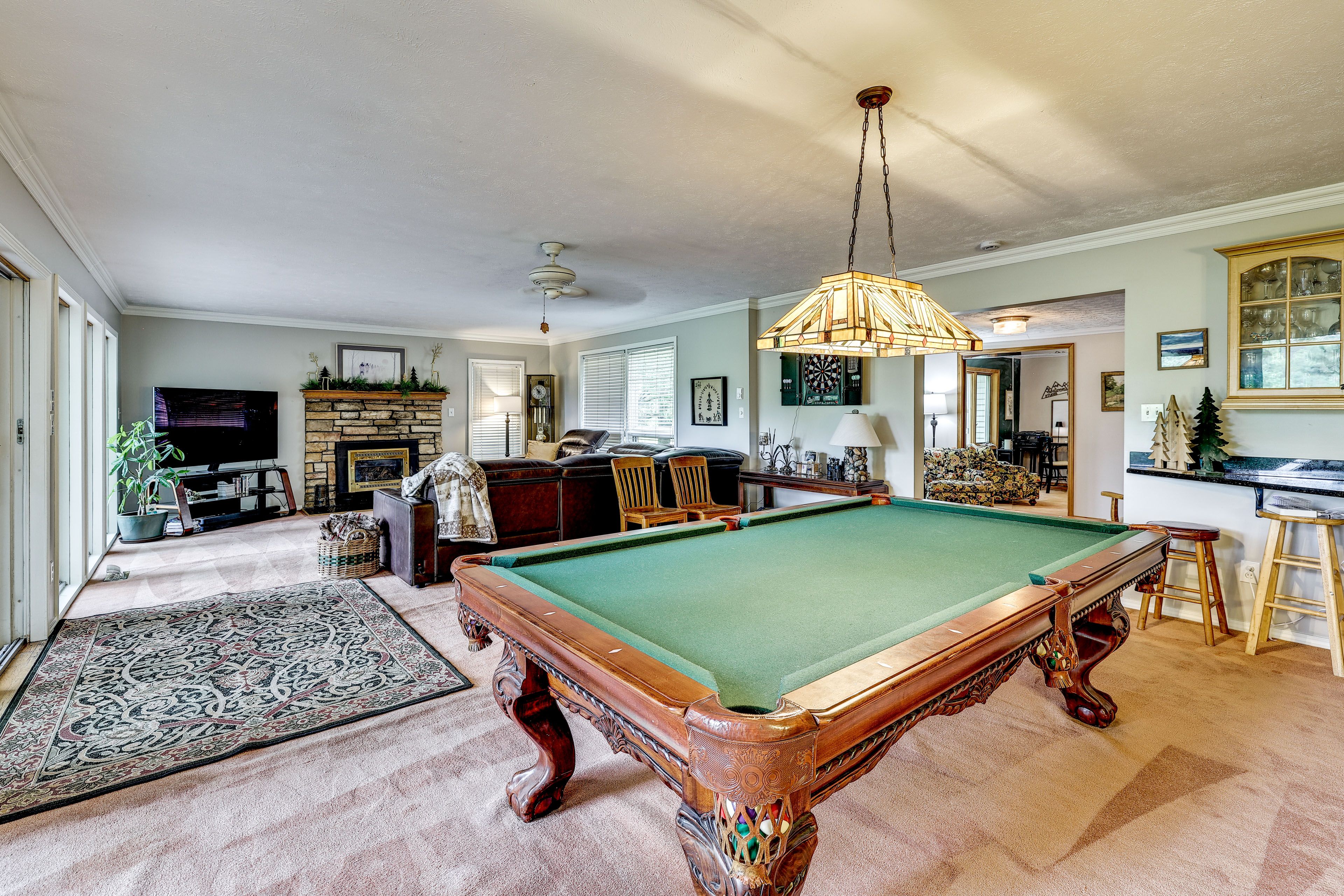 Game Room | Central Heating | Free WiFi