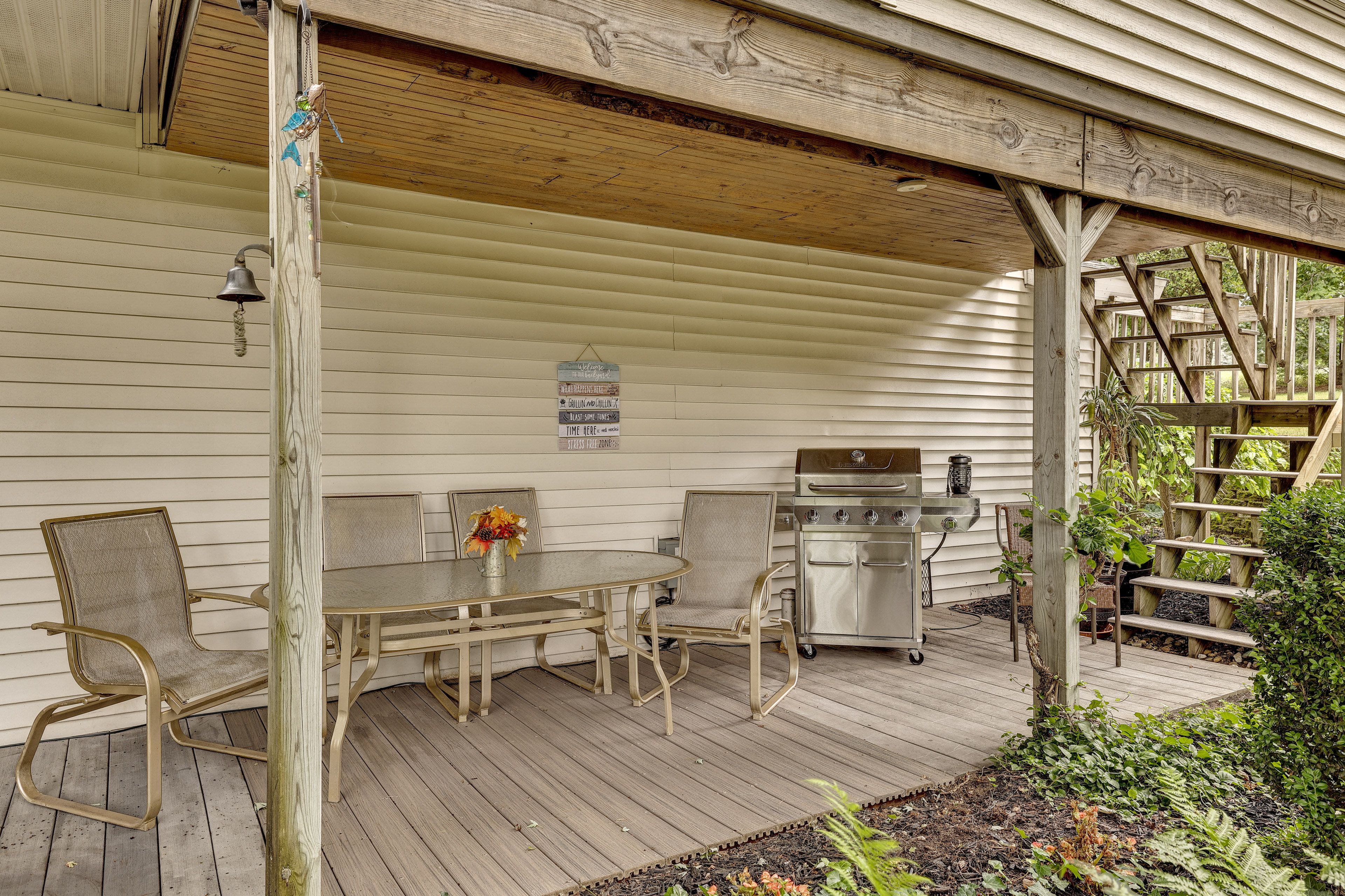 Covered Deck | Outdoor Dining | Gas Grill