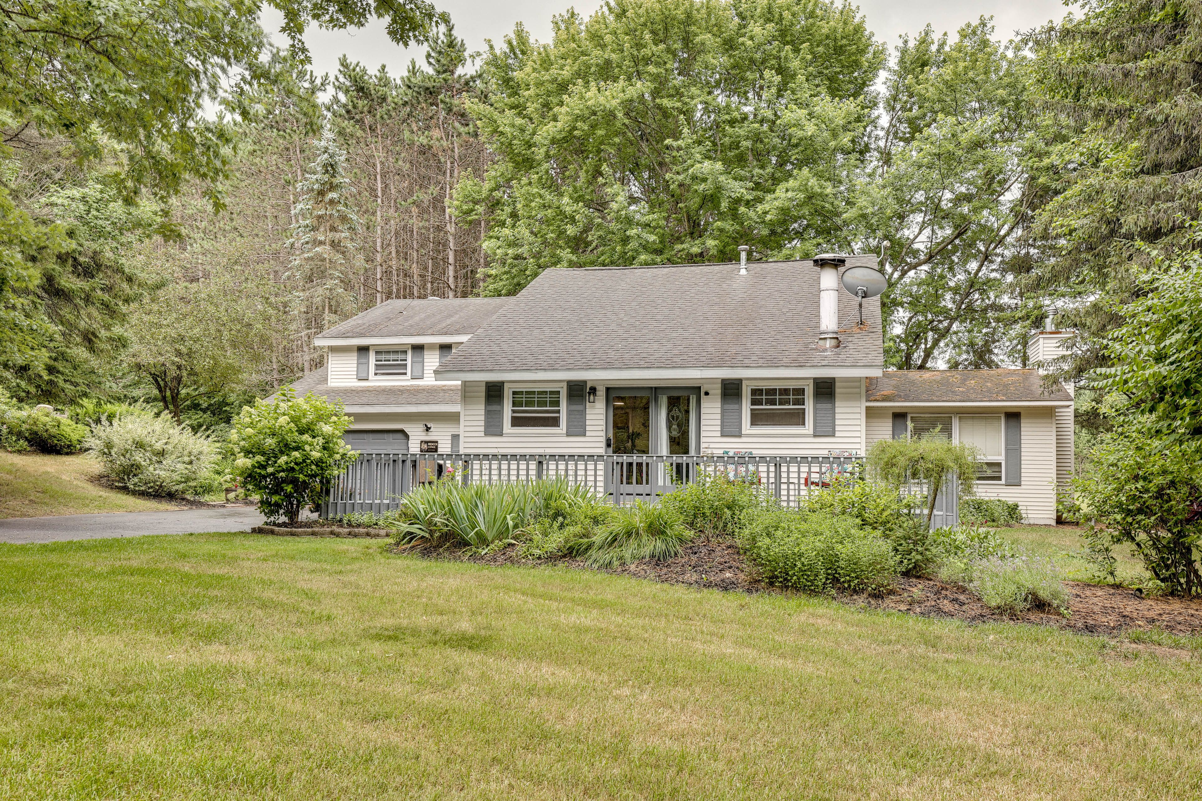 Cadillac Vacation Rental | 3BR | 3BA | 2,250 Sq Ft