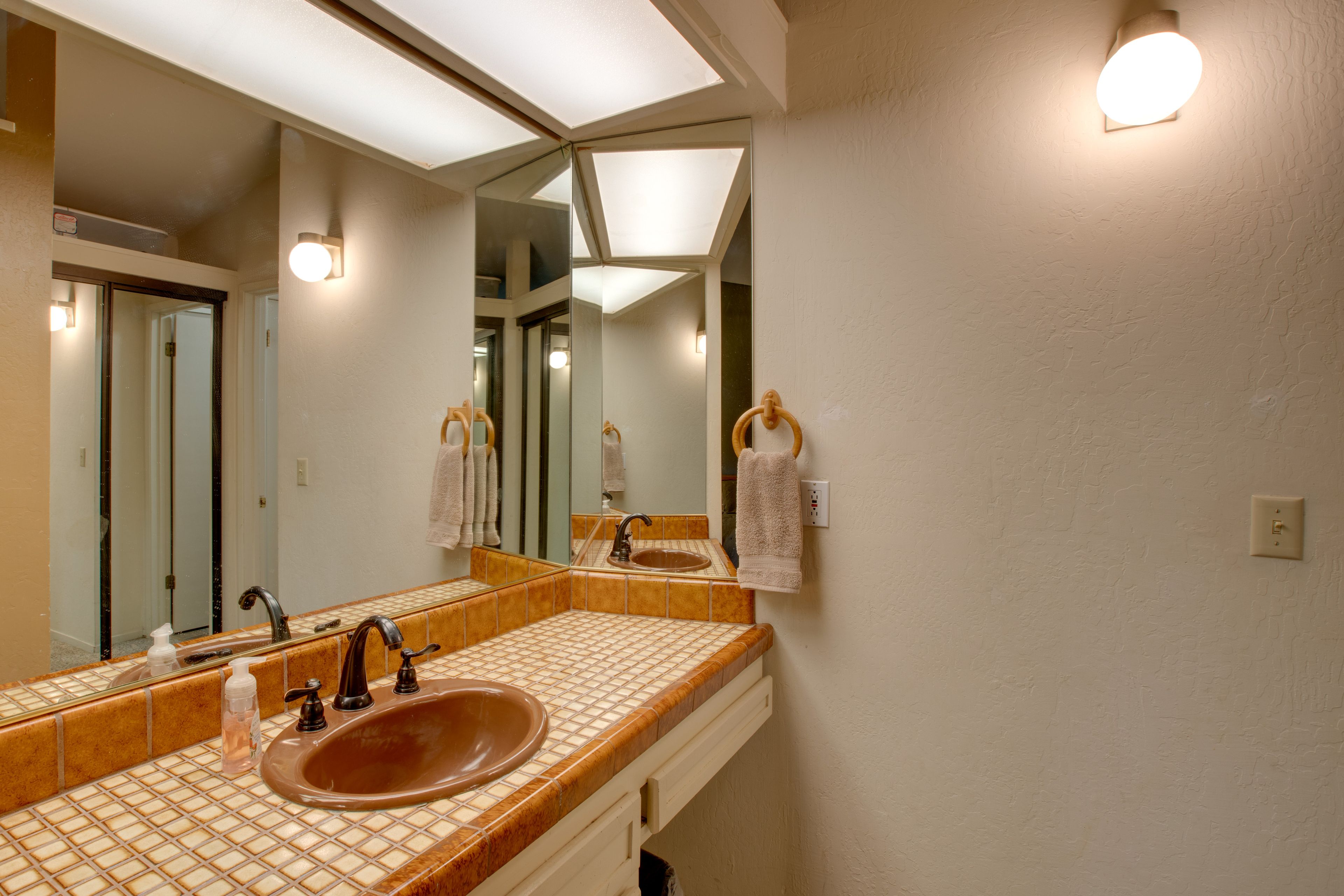 En-Suite Bathroom