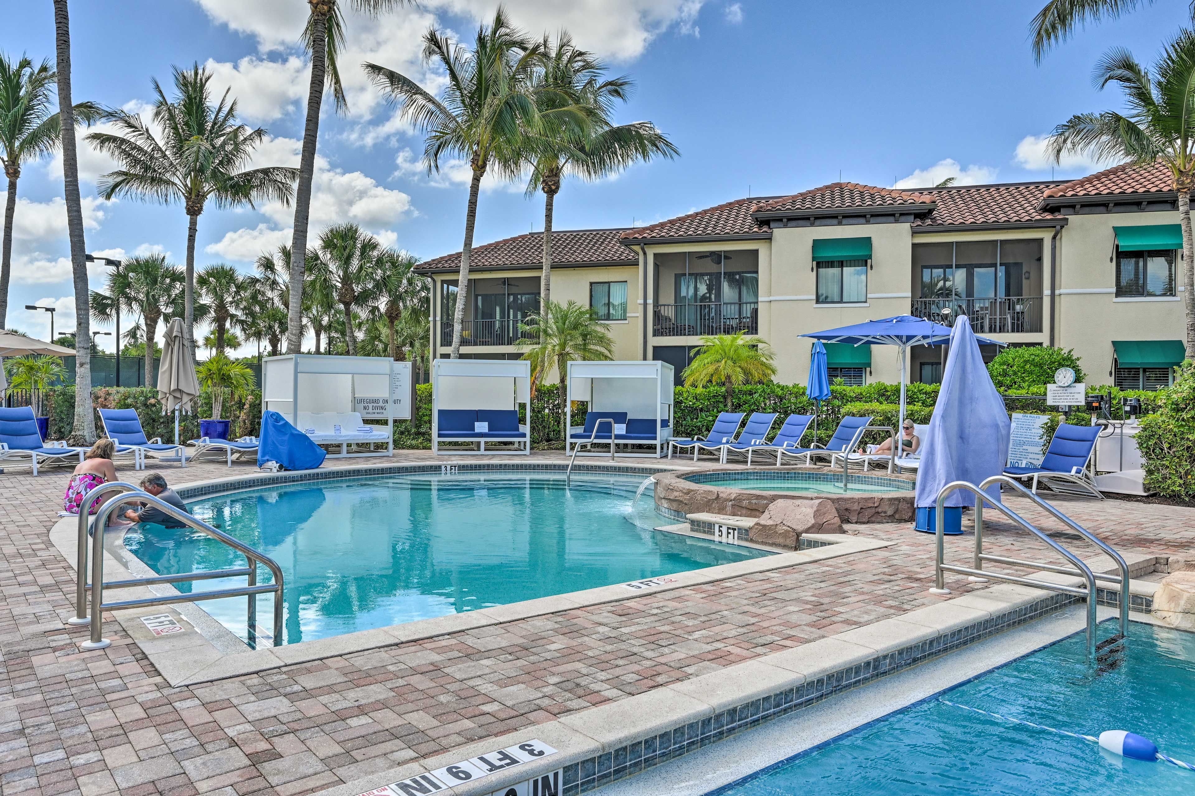 Naples Bay Resort