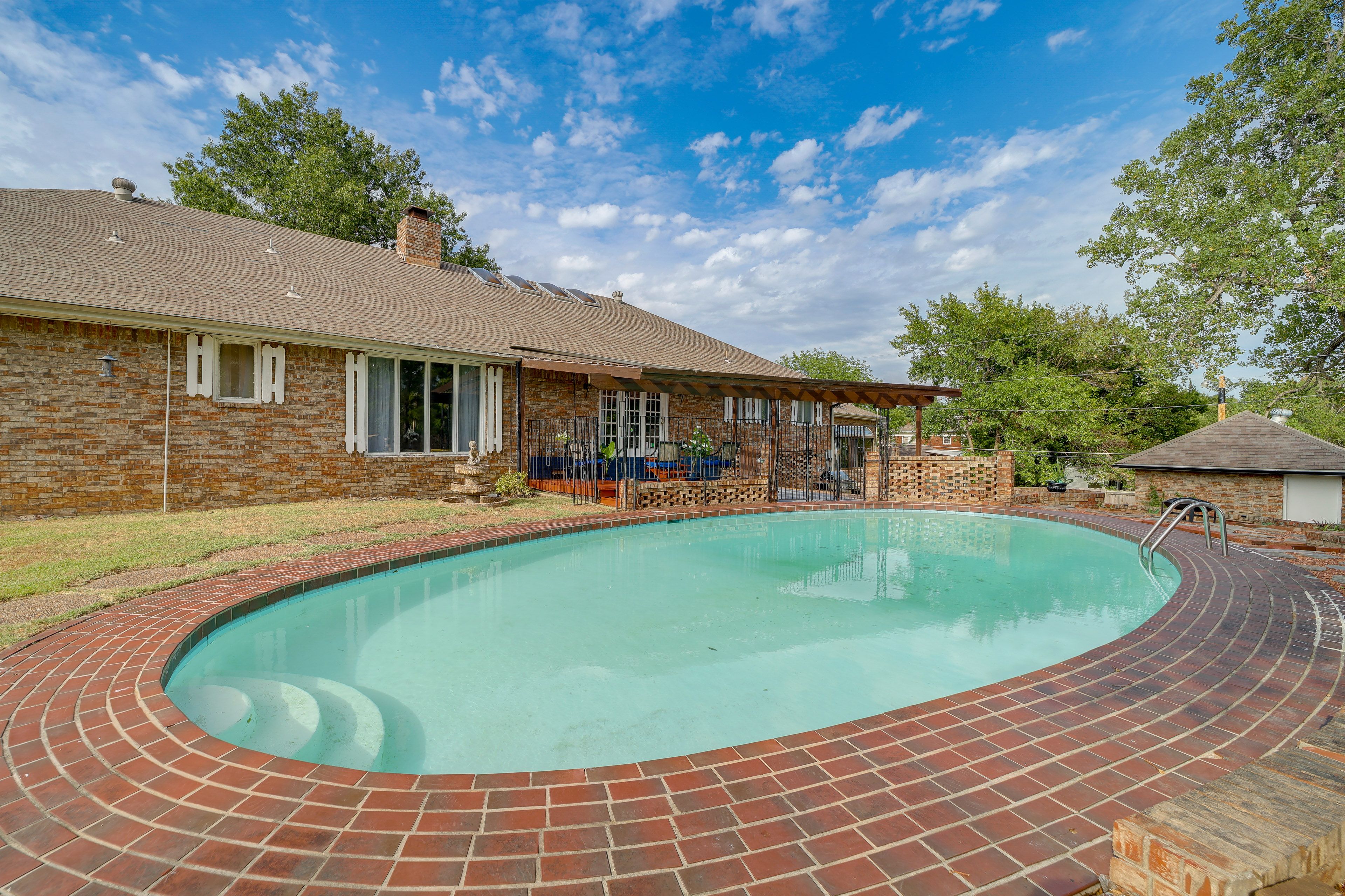 Exterior | Private Pool | Outdoor Dining