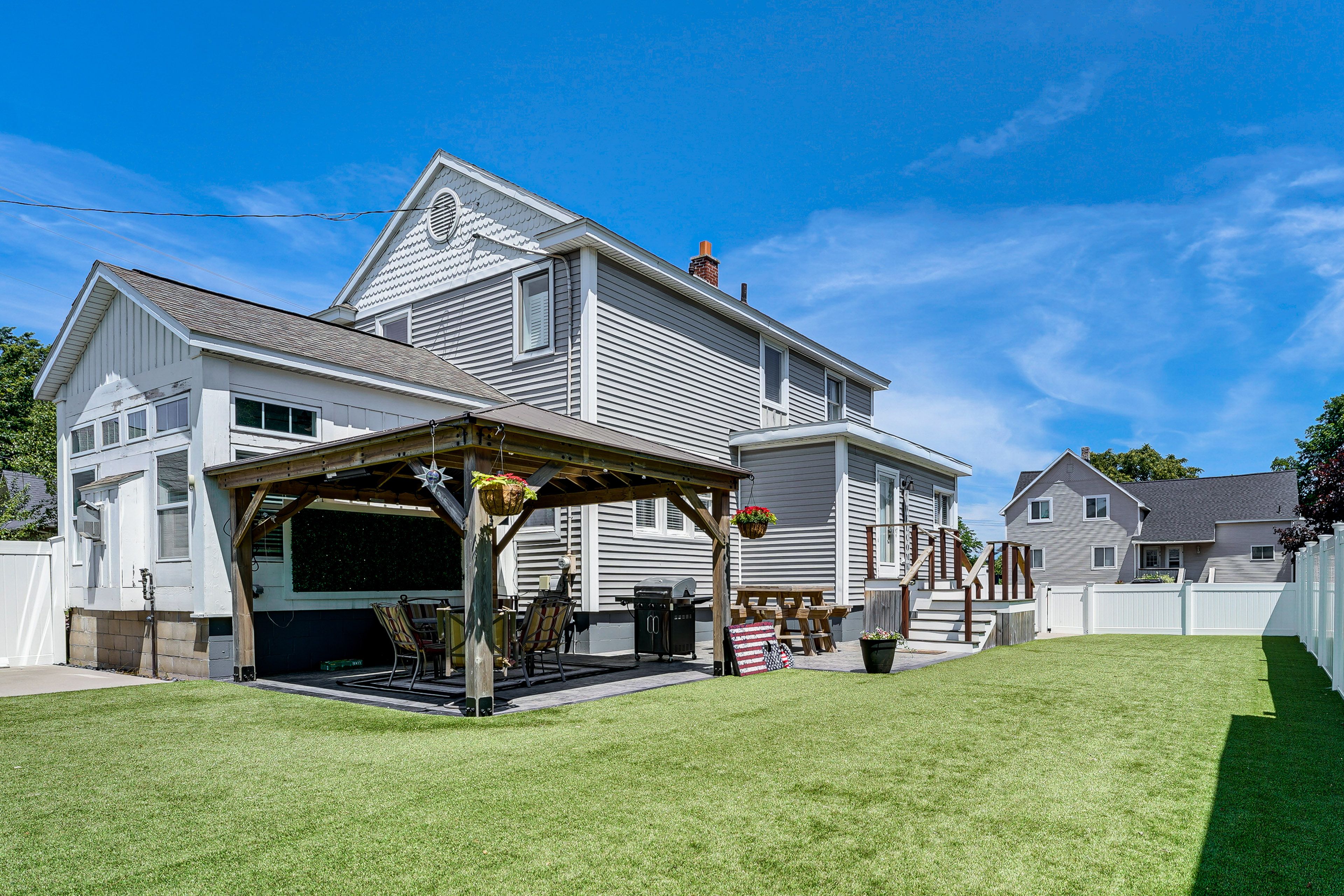 Grand Haven Vacation Rental | 3BR | 1.5BA | 1,700 Sq Ft | 7 Steps to Enter
