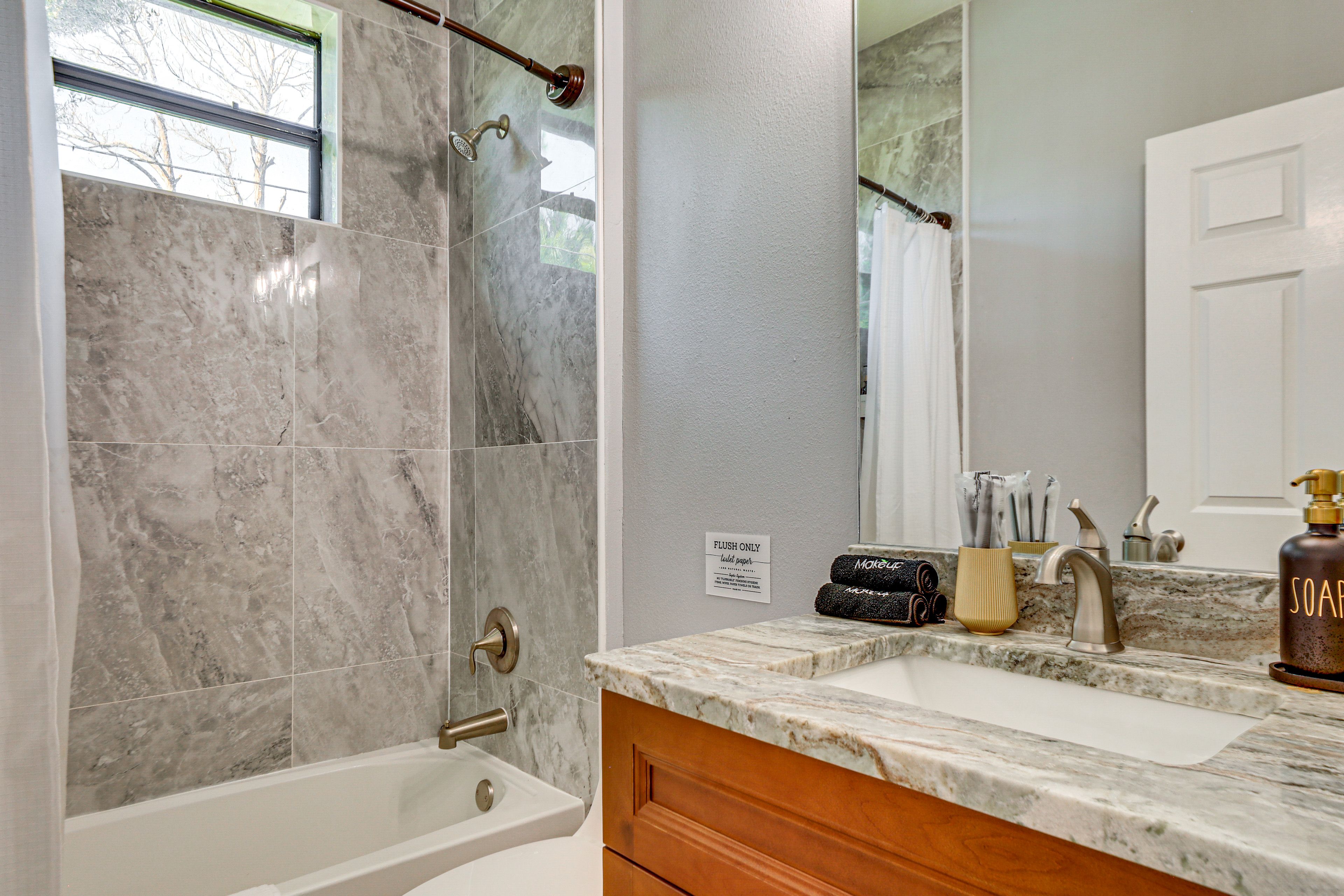 Full Bathroom