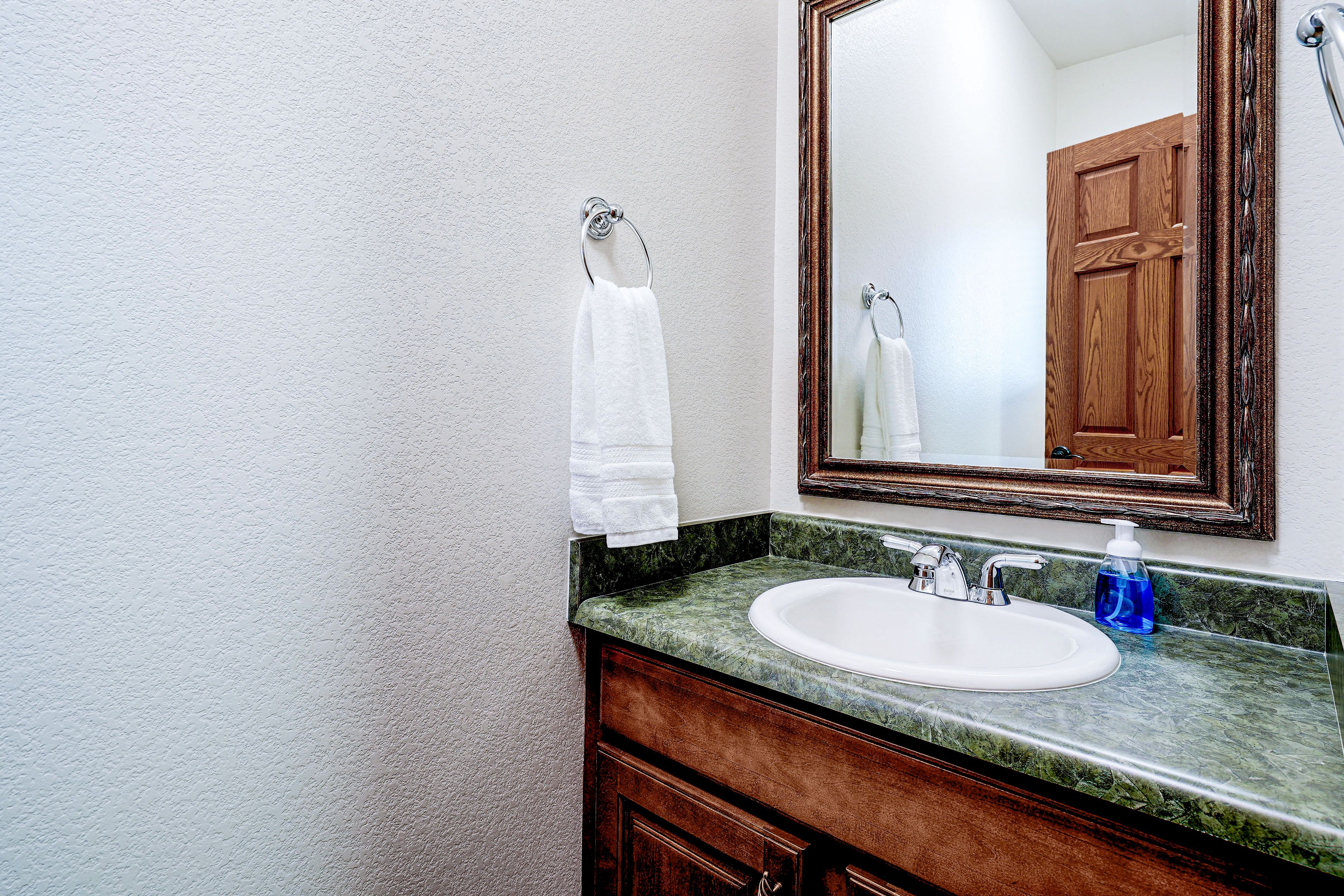 Half Bathroom | Main Floor