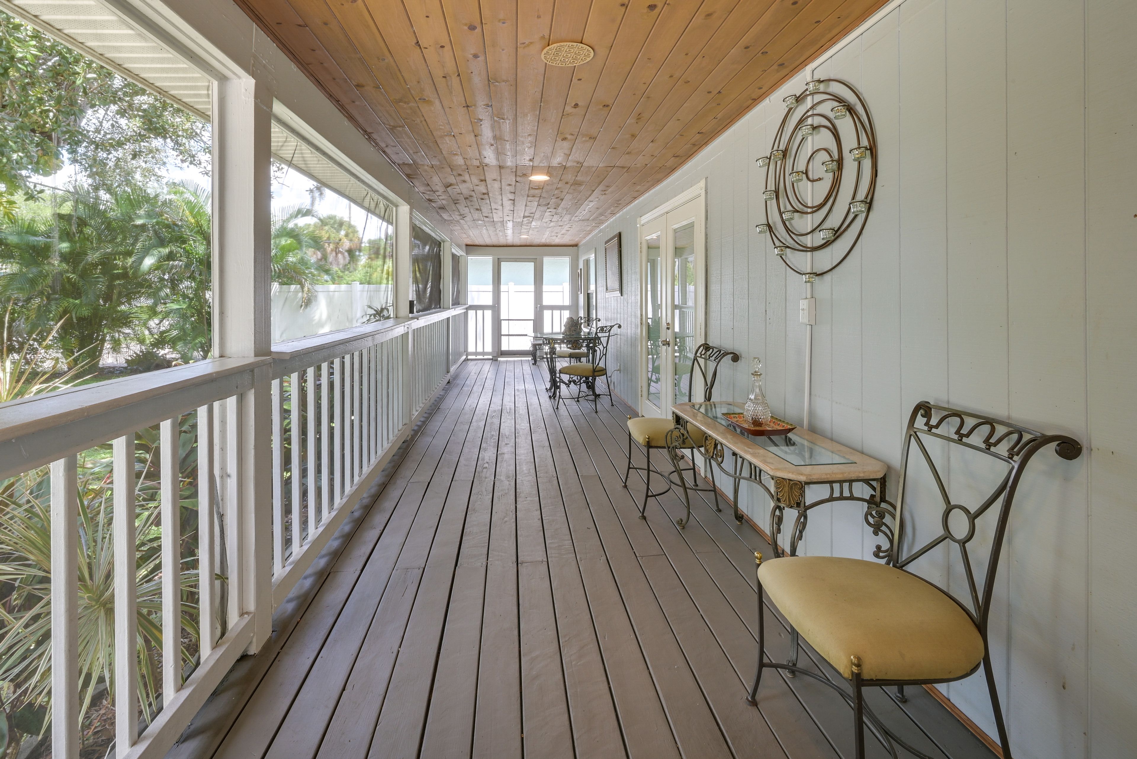 Shared Screened Porch