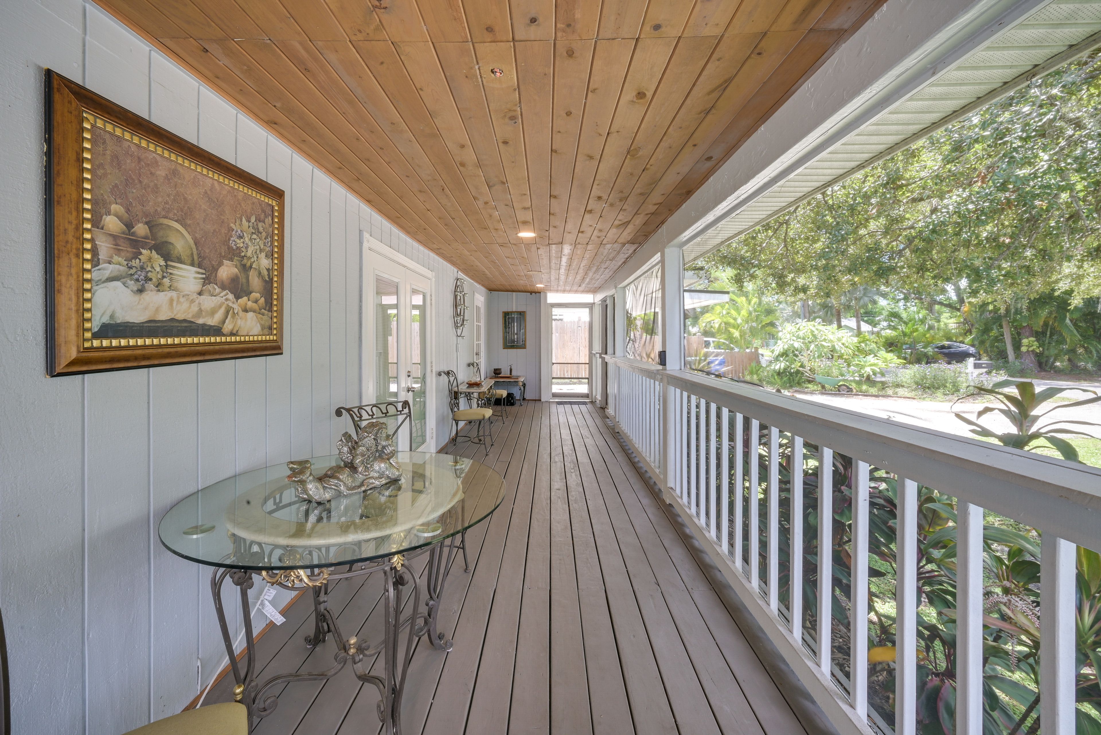 Shared Screened Porch