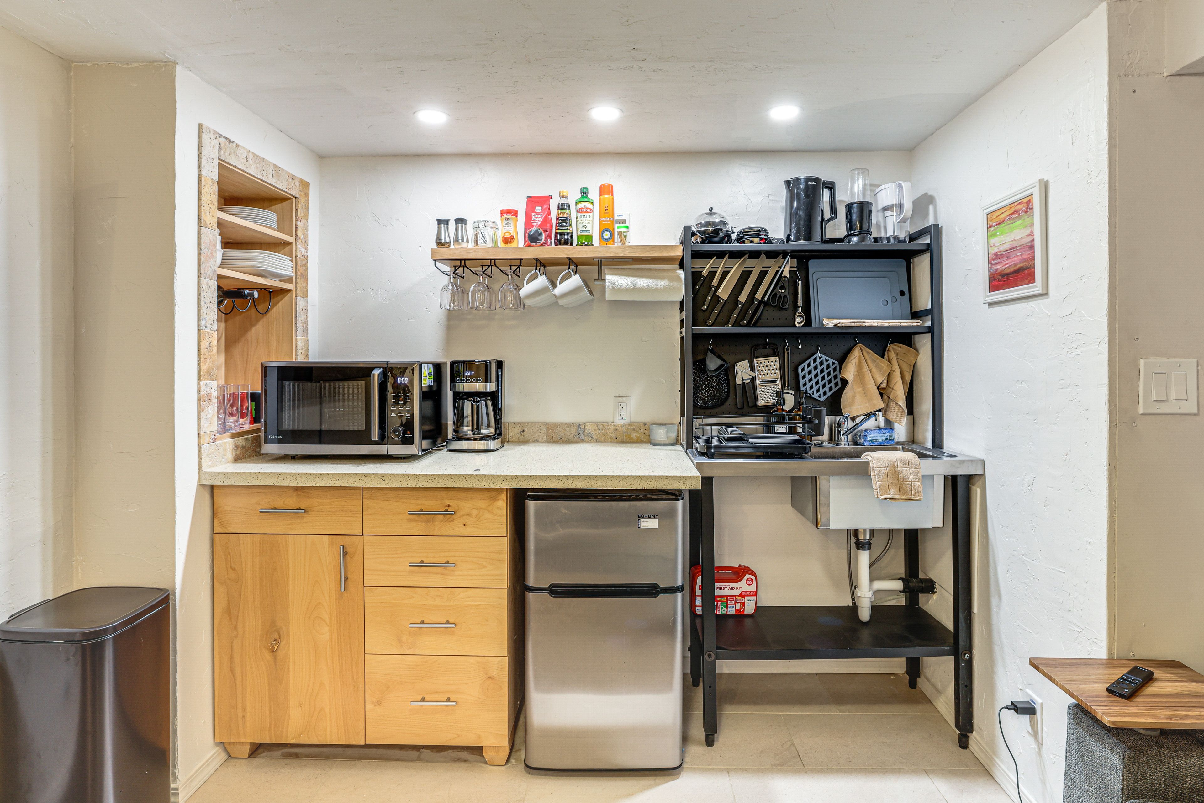 Kitchenette | Lower Level