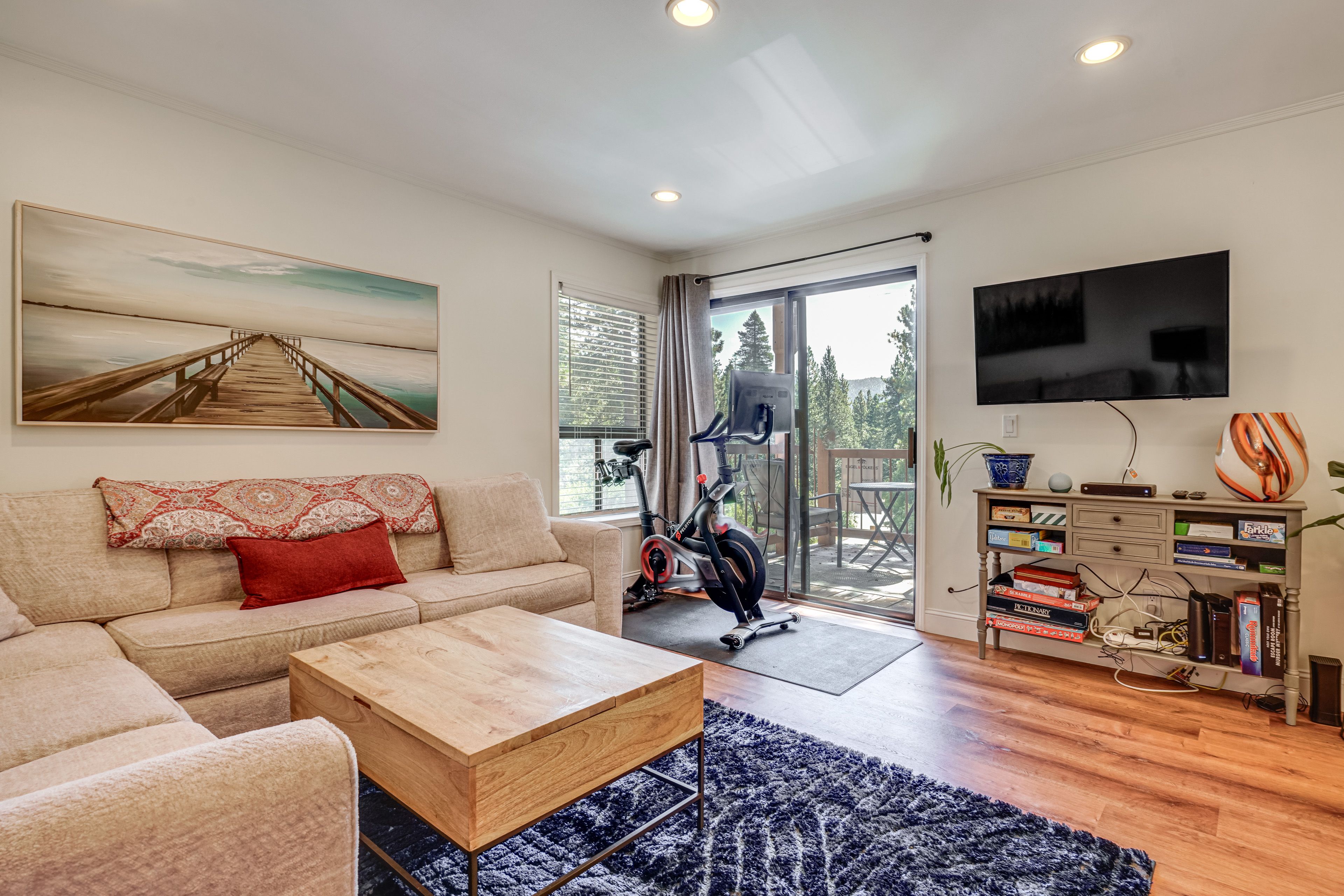 Living Room | 1st Floor
