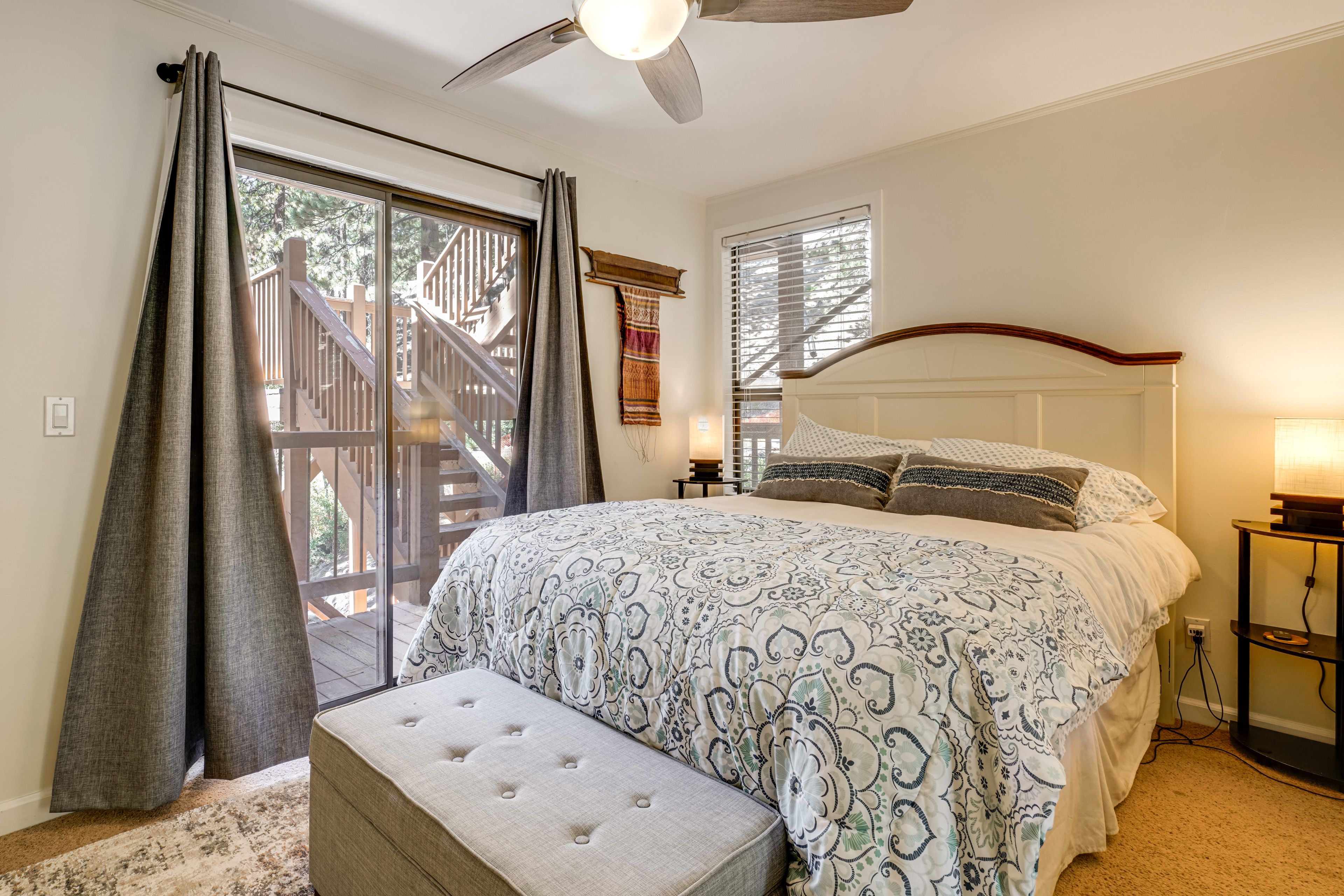 Bedroom 2 | 2nd Floor | Queen Bed