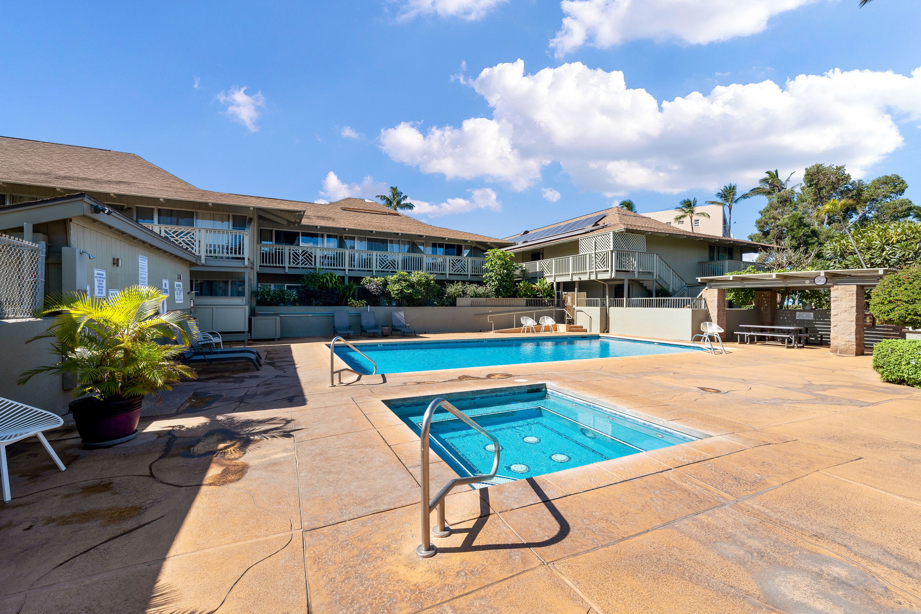Kihei Bay Surf | Community Amenities