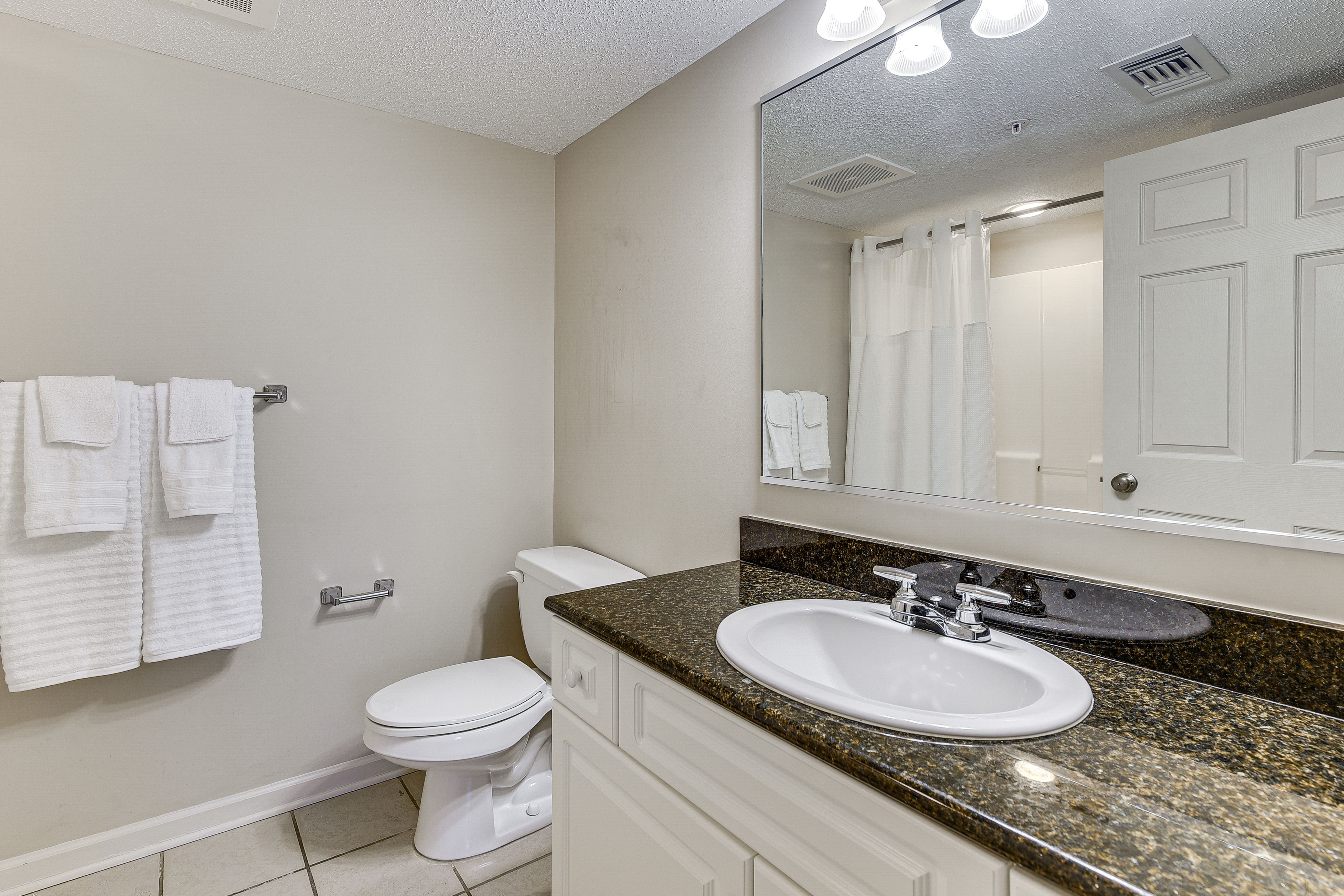 Full Bathroom