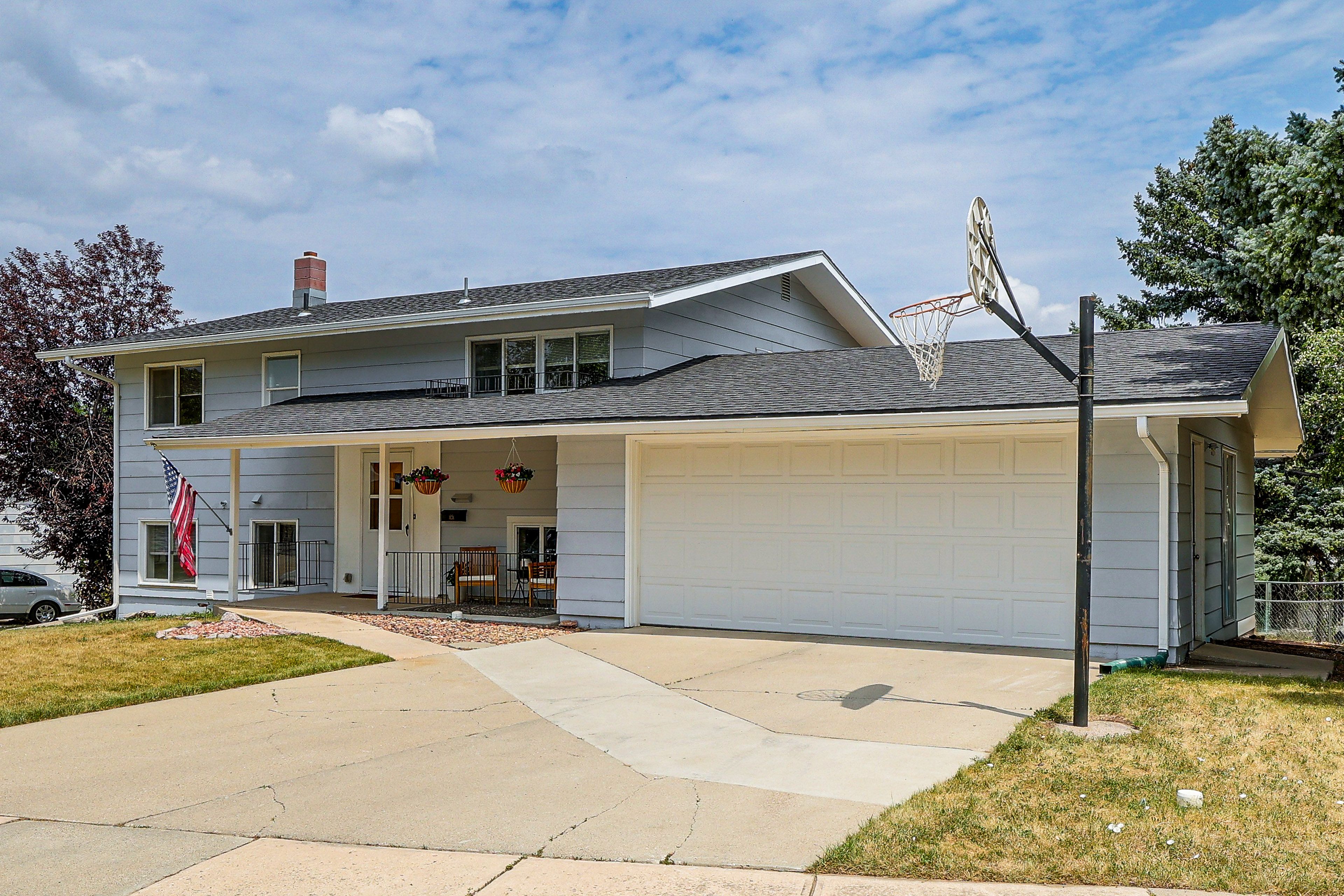 Spearfish Vacation Rental | 4BR | 2BA | 1,900 Sq Ft | Stairs Required