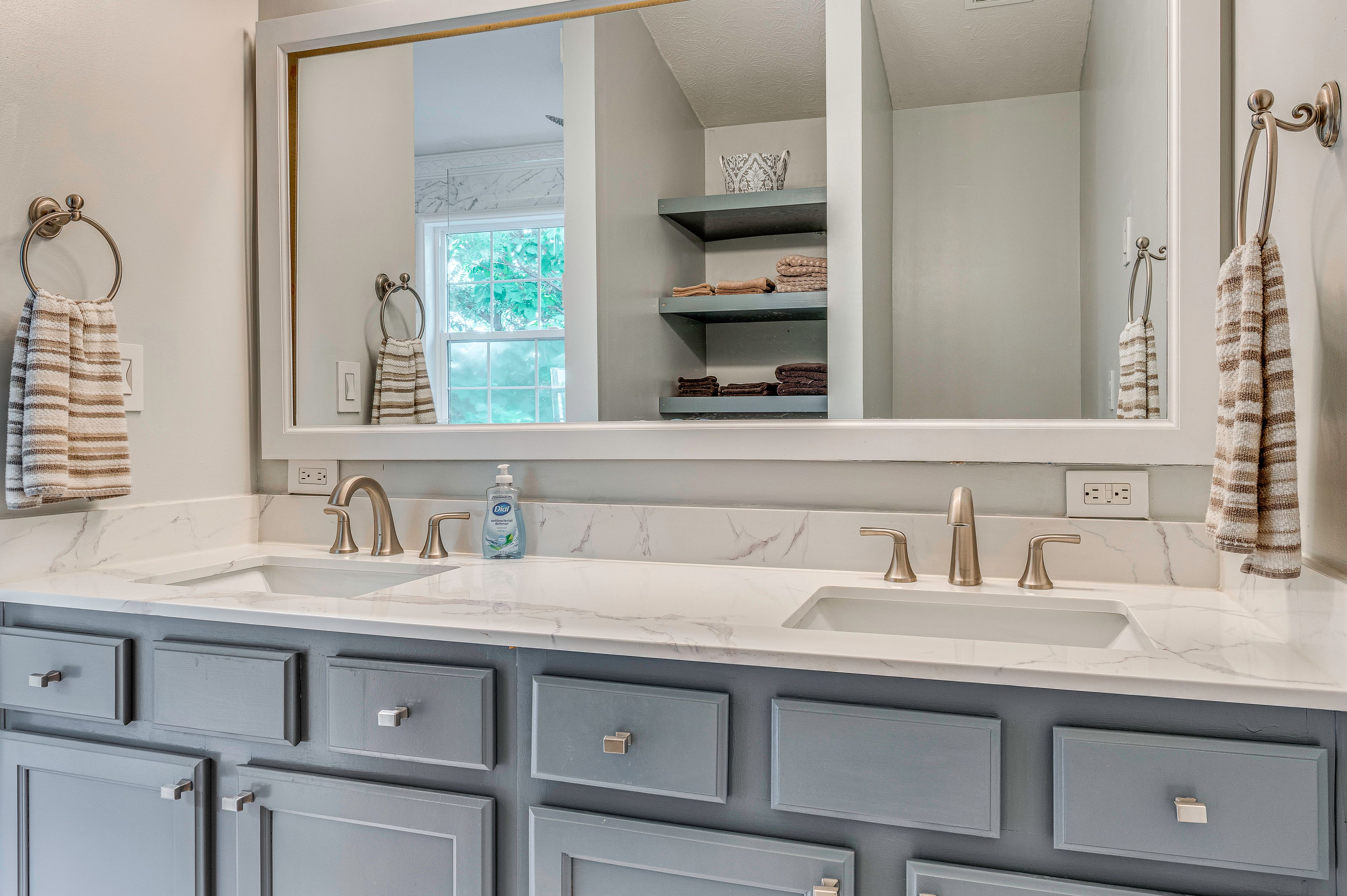 En-Suite Bathroom | 2nd Floor