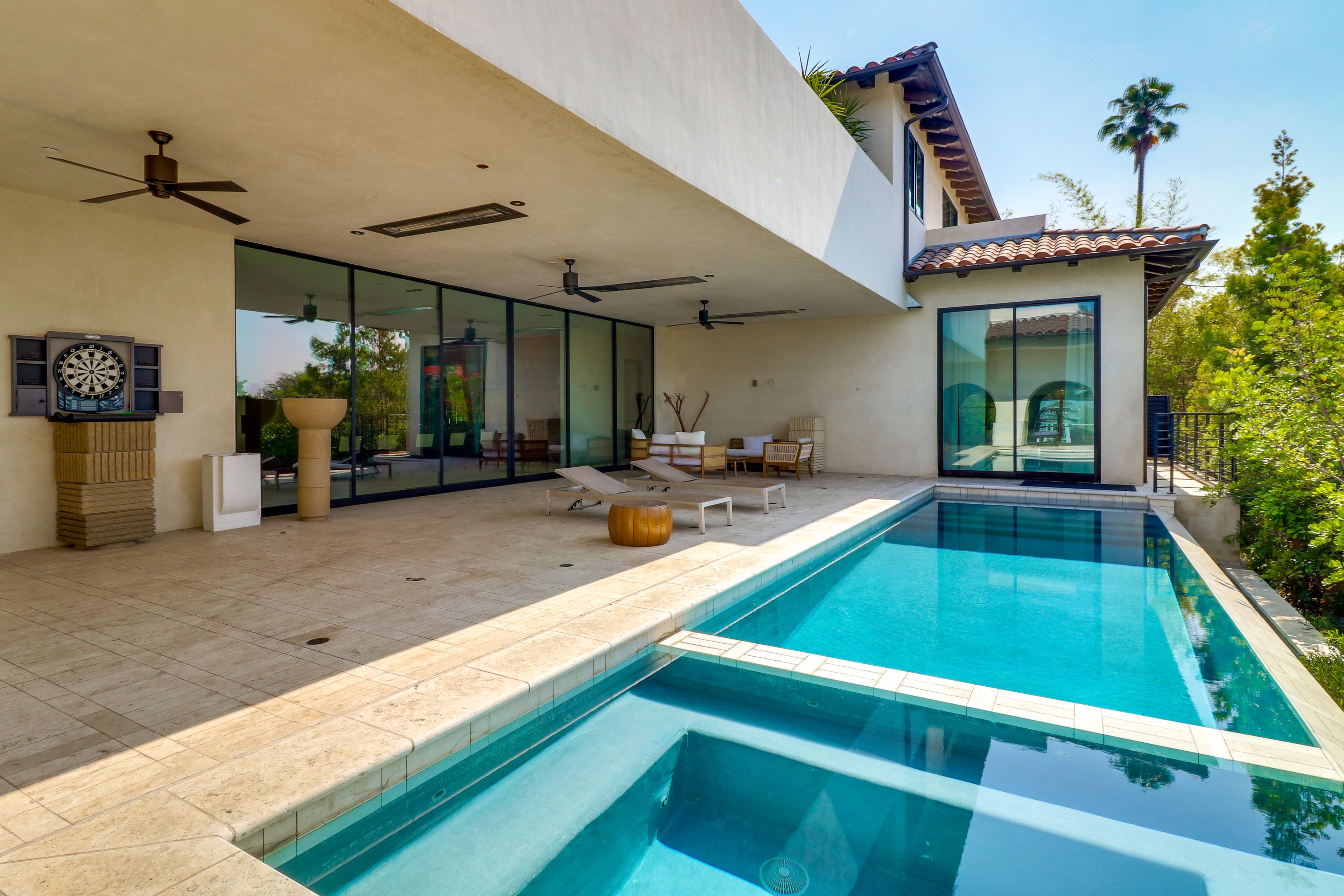 Los Angeles Vacation Rental | 6BR | 4.5BA | 6,000 Sq Ft