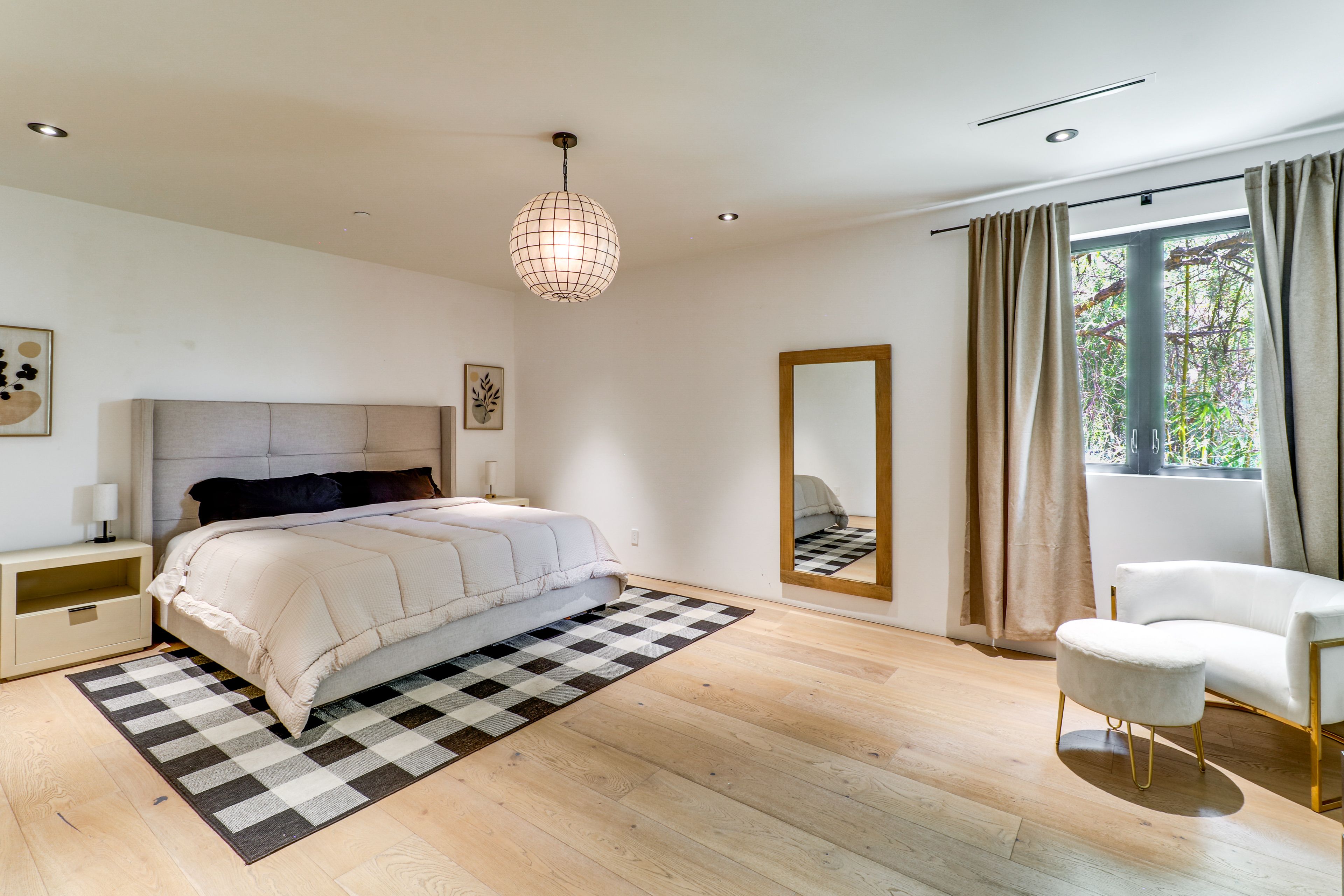 Bedroom 4 | 2nd Floor | King Bed