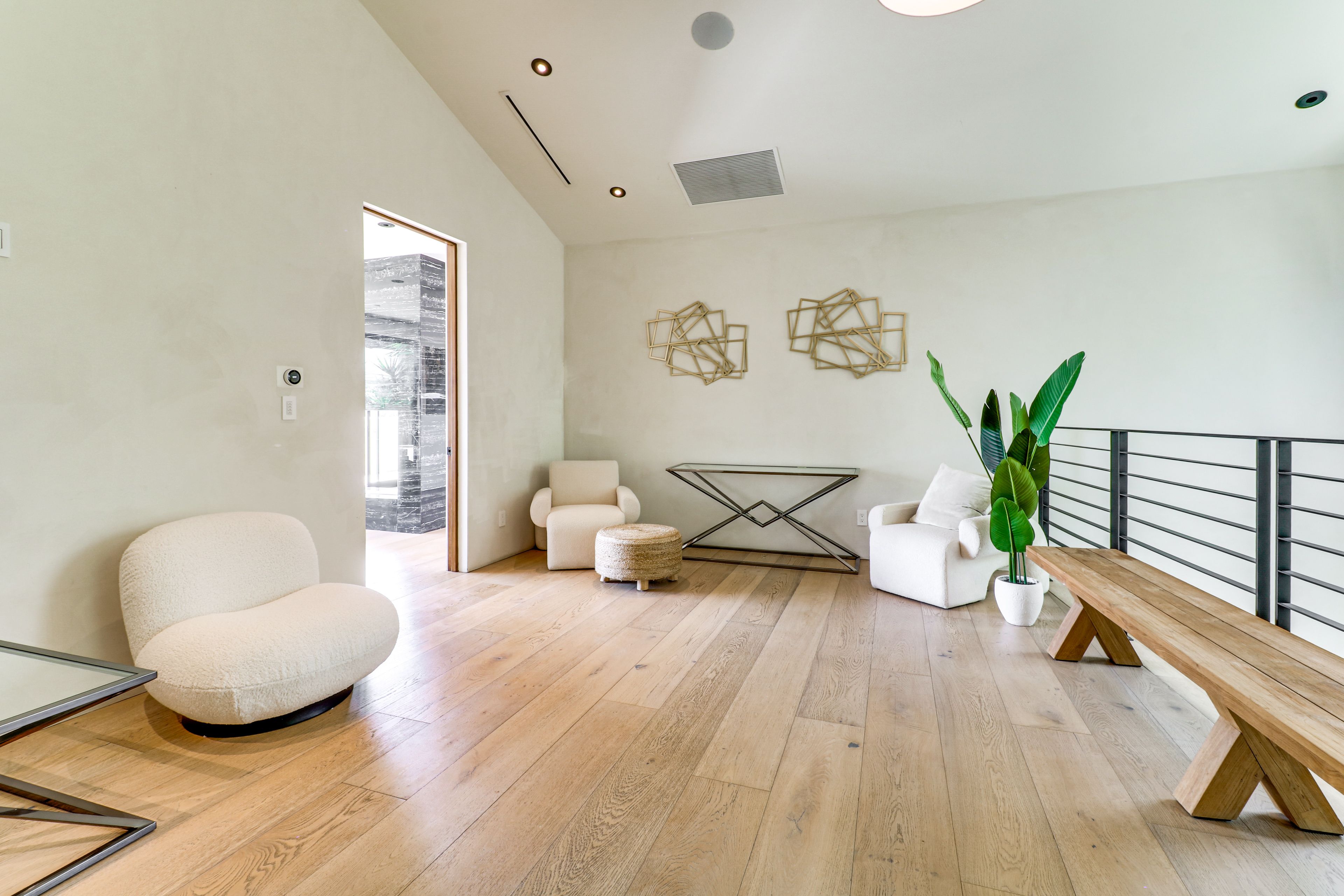 Loft | 2nd Floor