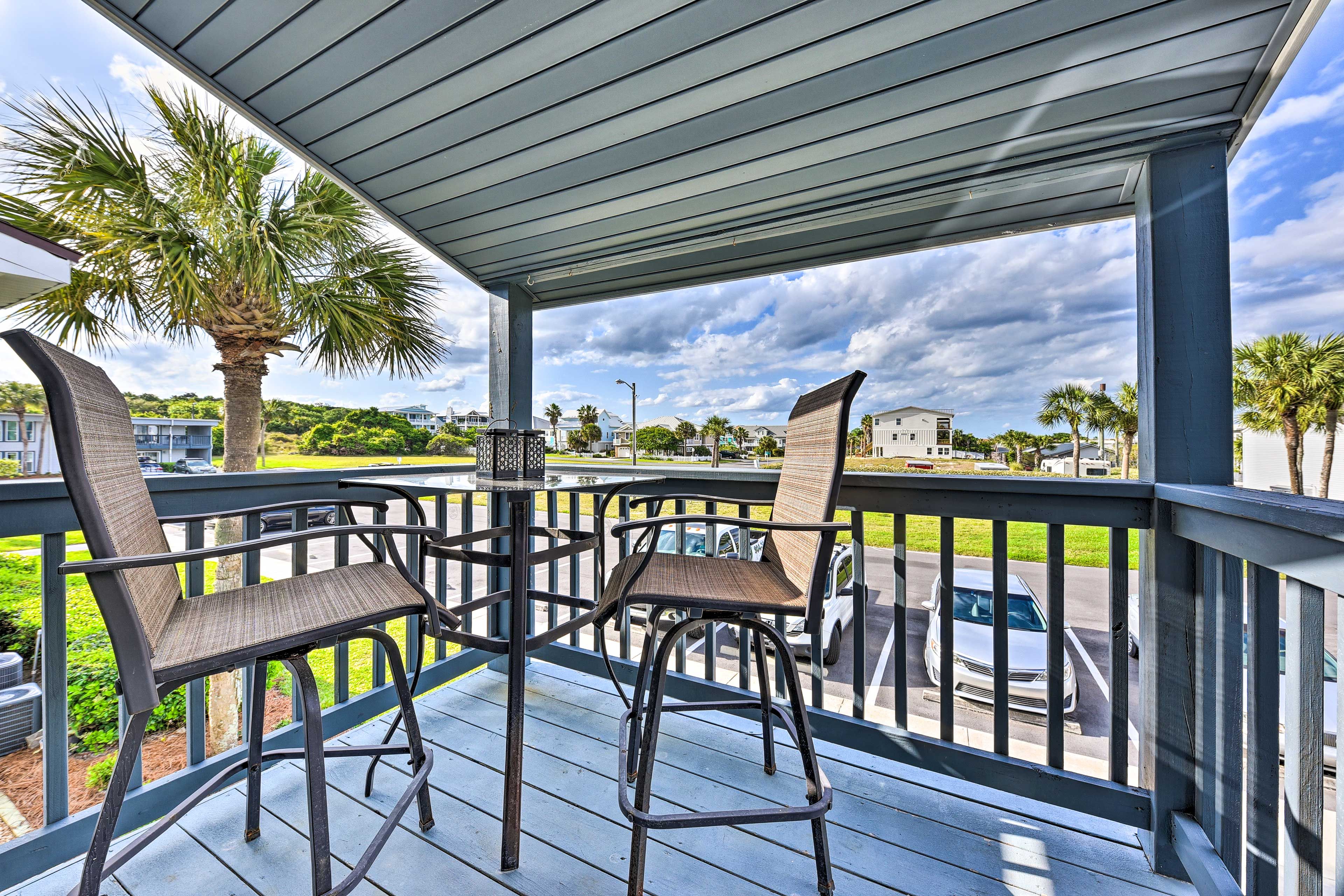 Unit B | Private Balcony