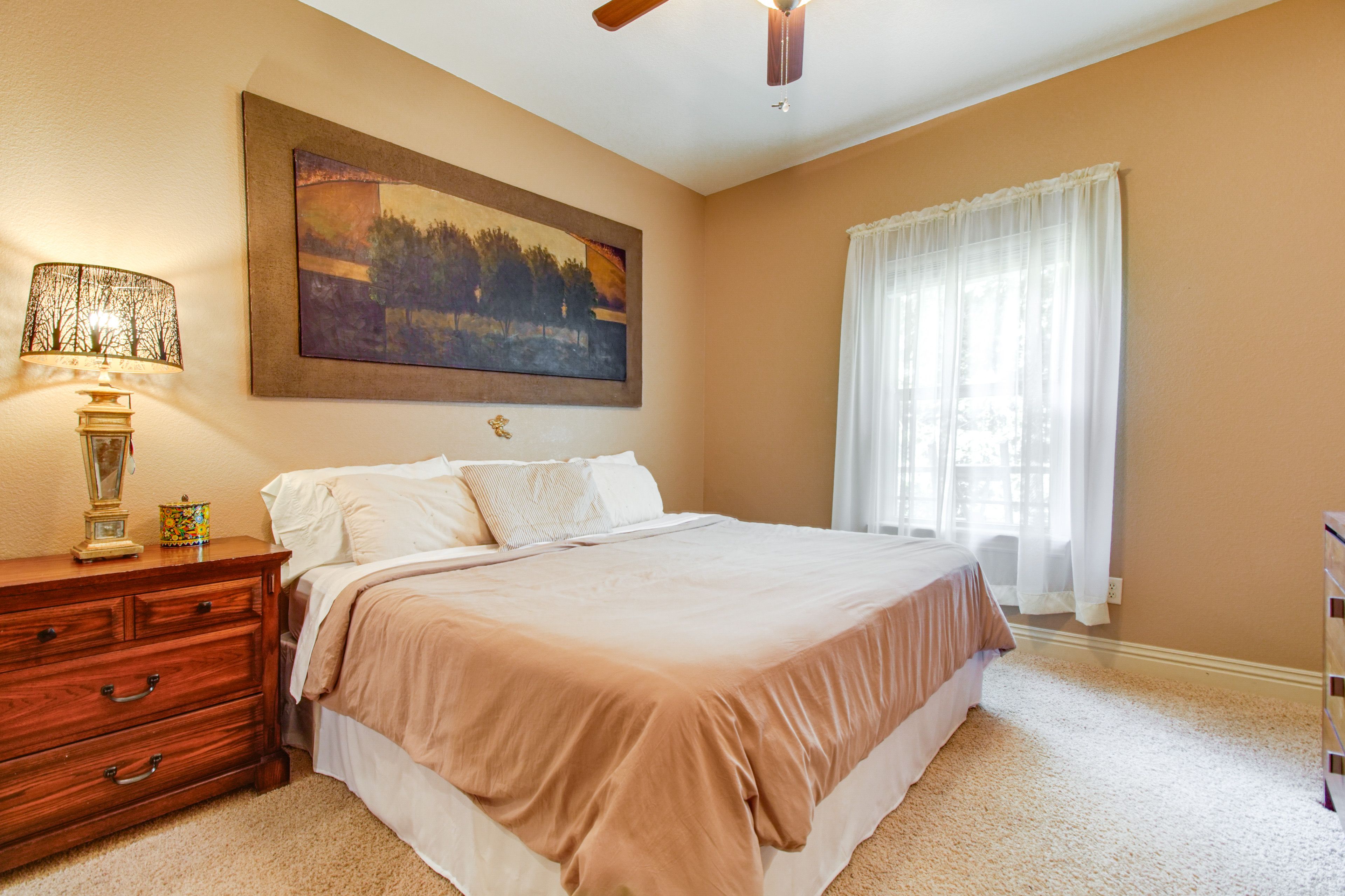 Bedroom 2 | King Bed