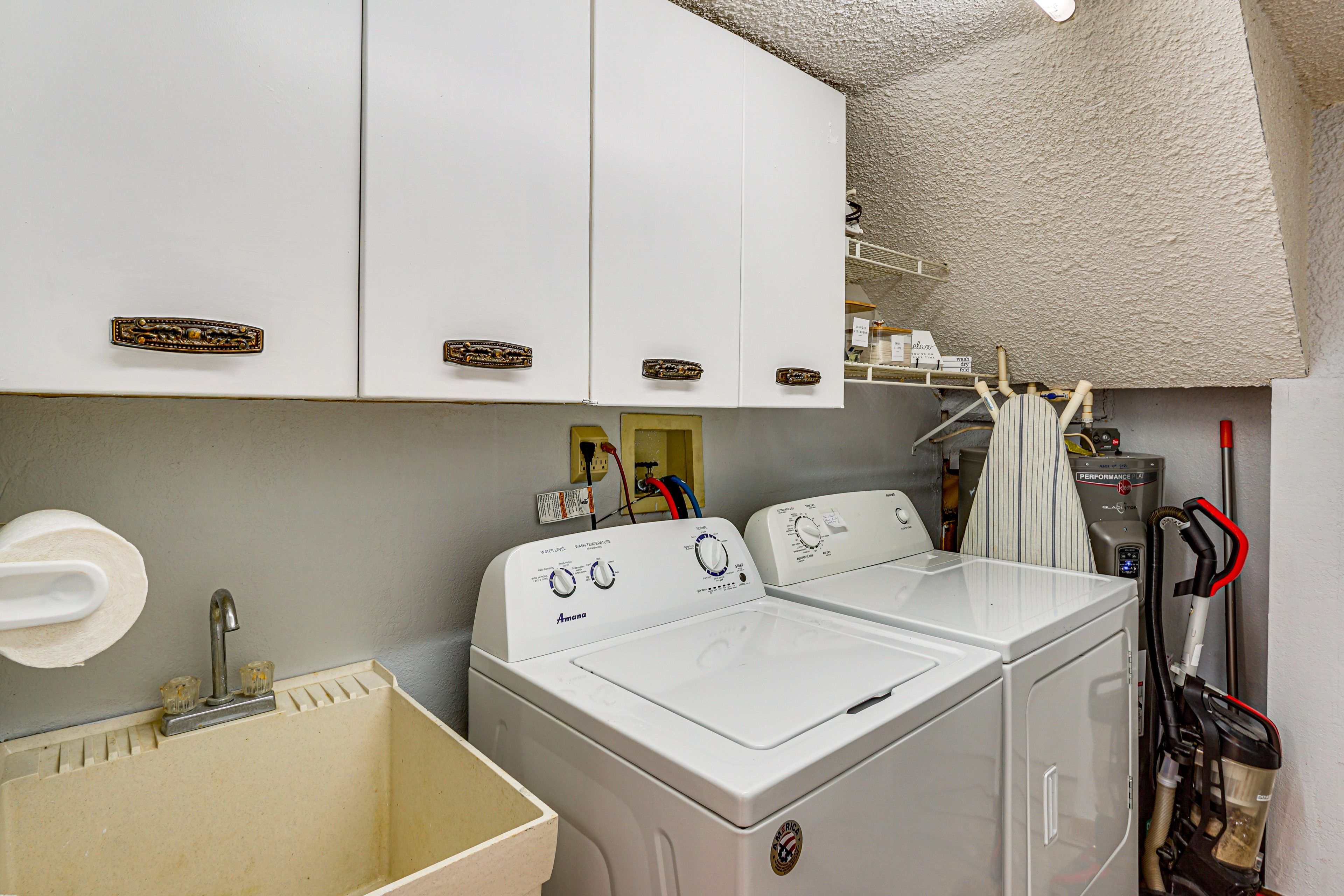 Laundry Area | Lower Level