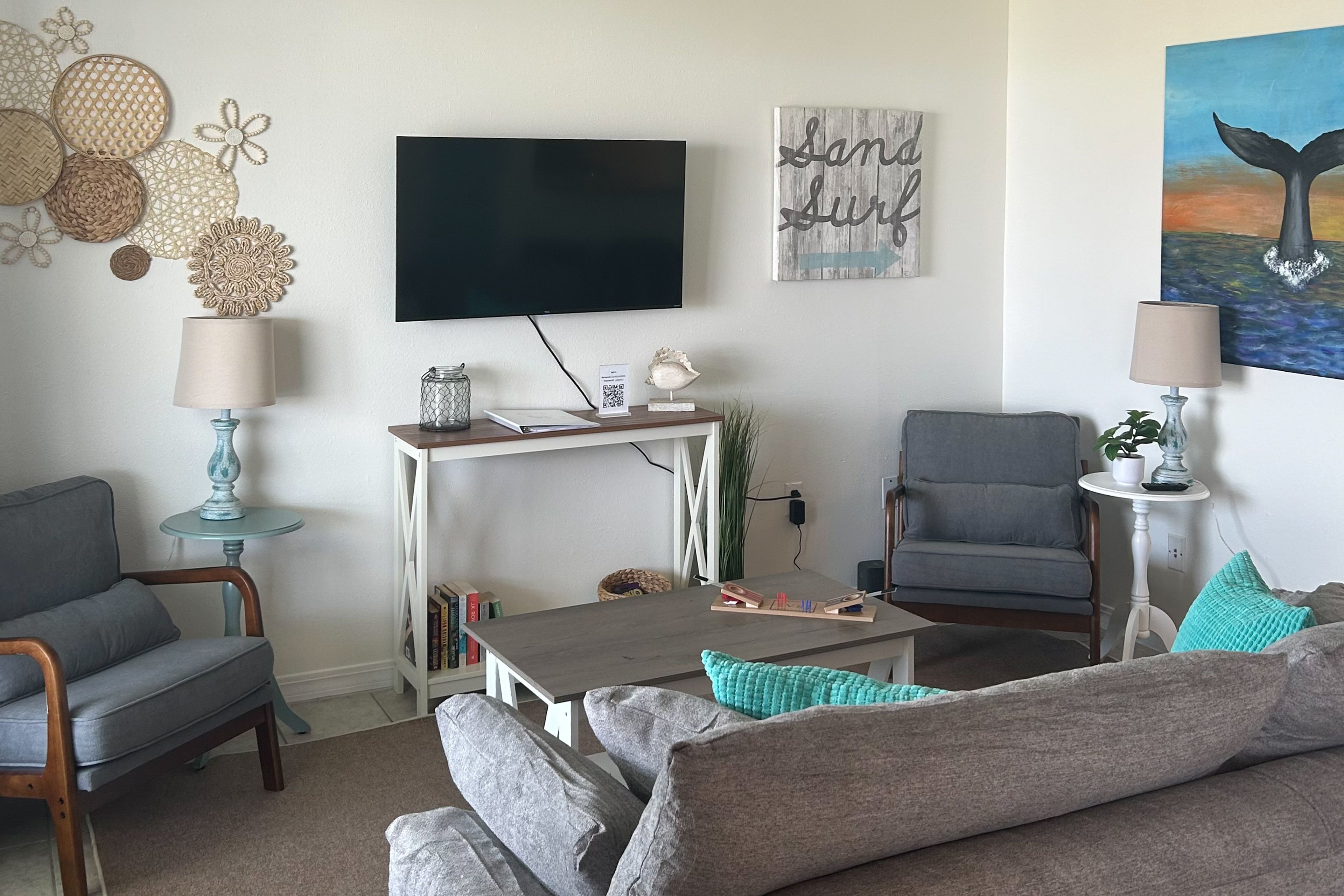Living Room | Queen Sleeper Sofa