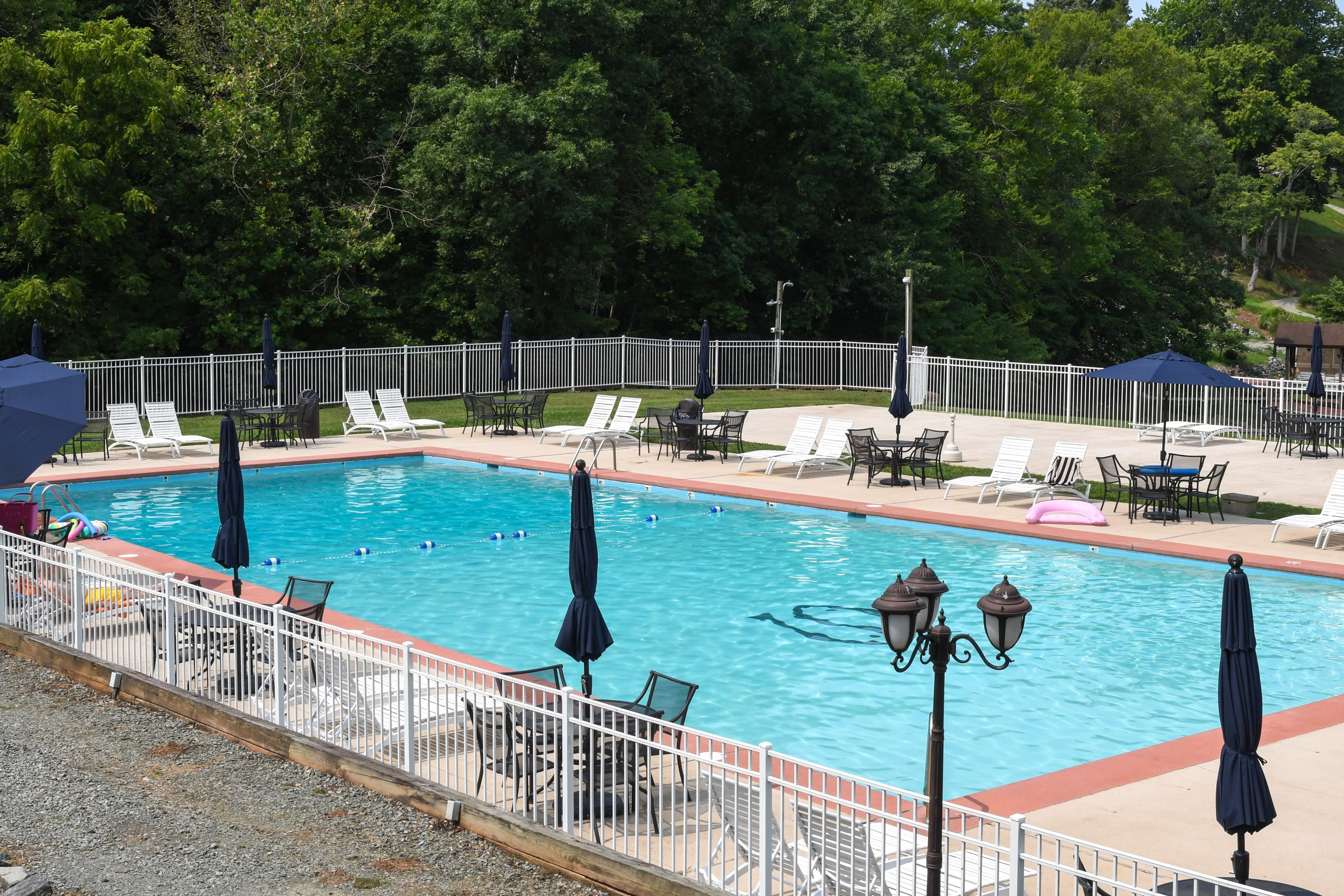 Stripers Landing Community | Community Pool