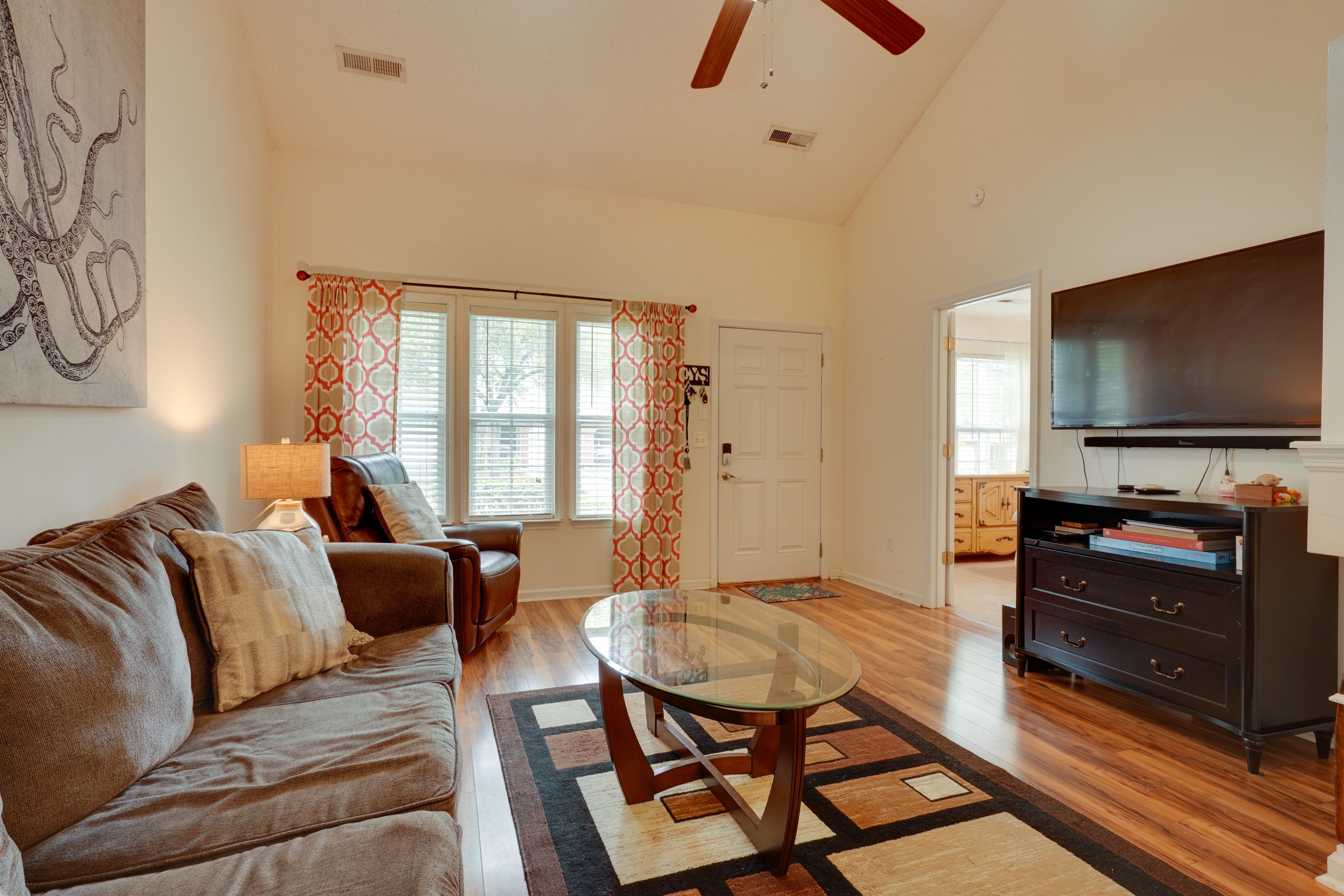 Living Room | Queen Sleeper Sofa | 1st Floor
