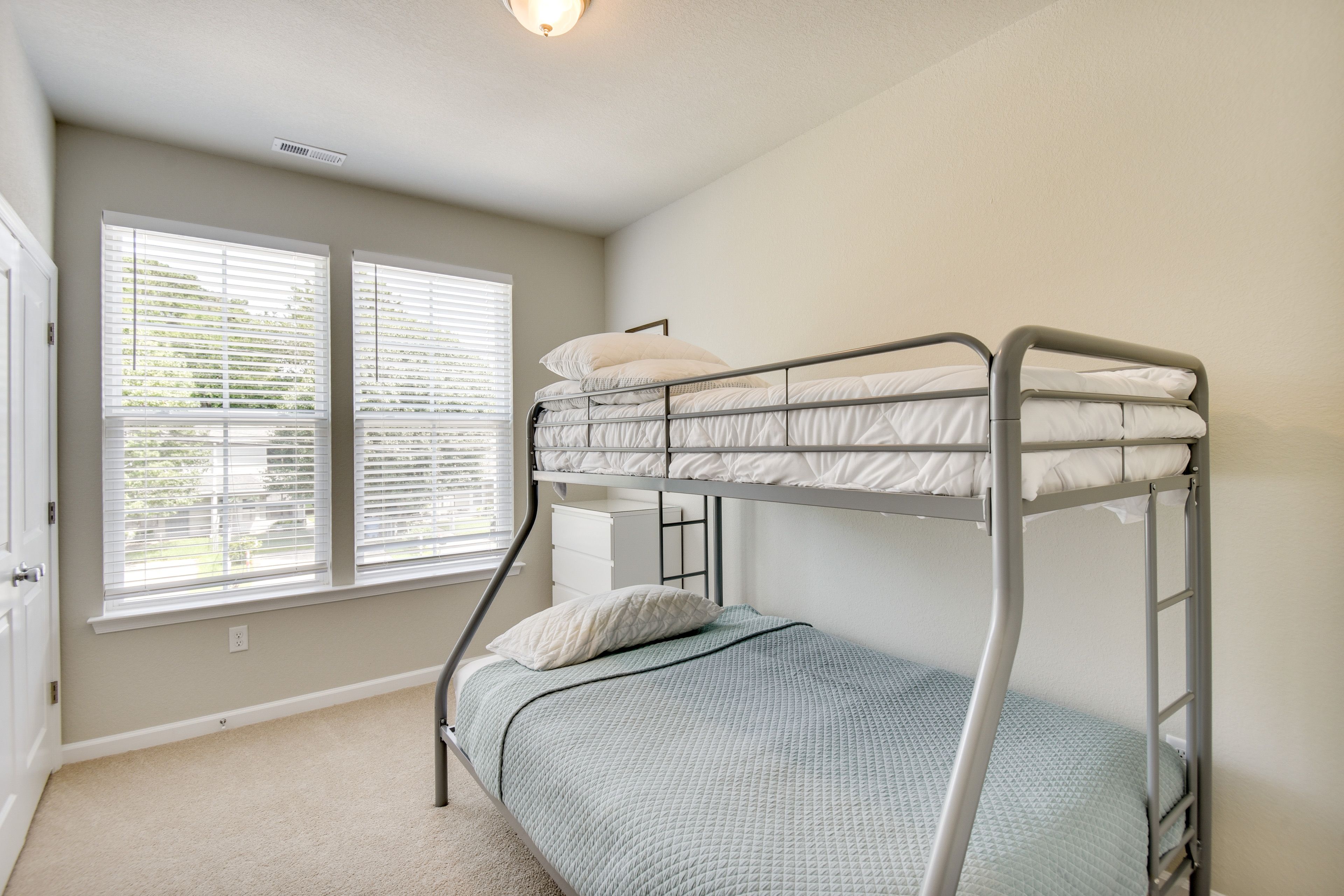 Bedroom 3 | Twin/Full Bunk Bed | 2nd Floor