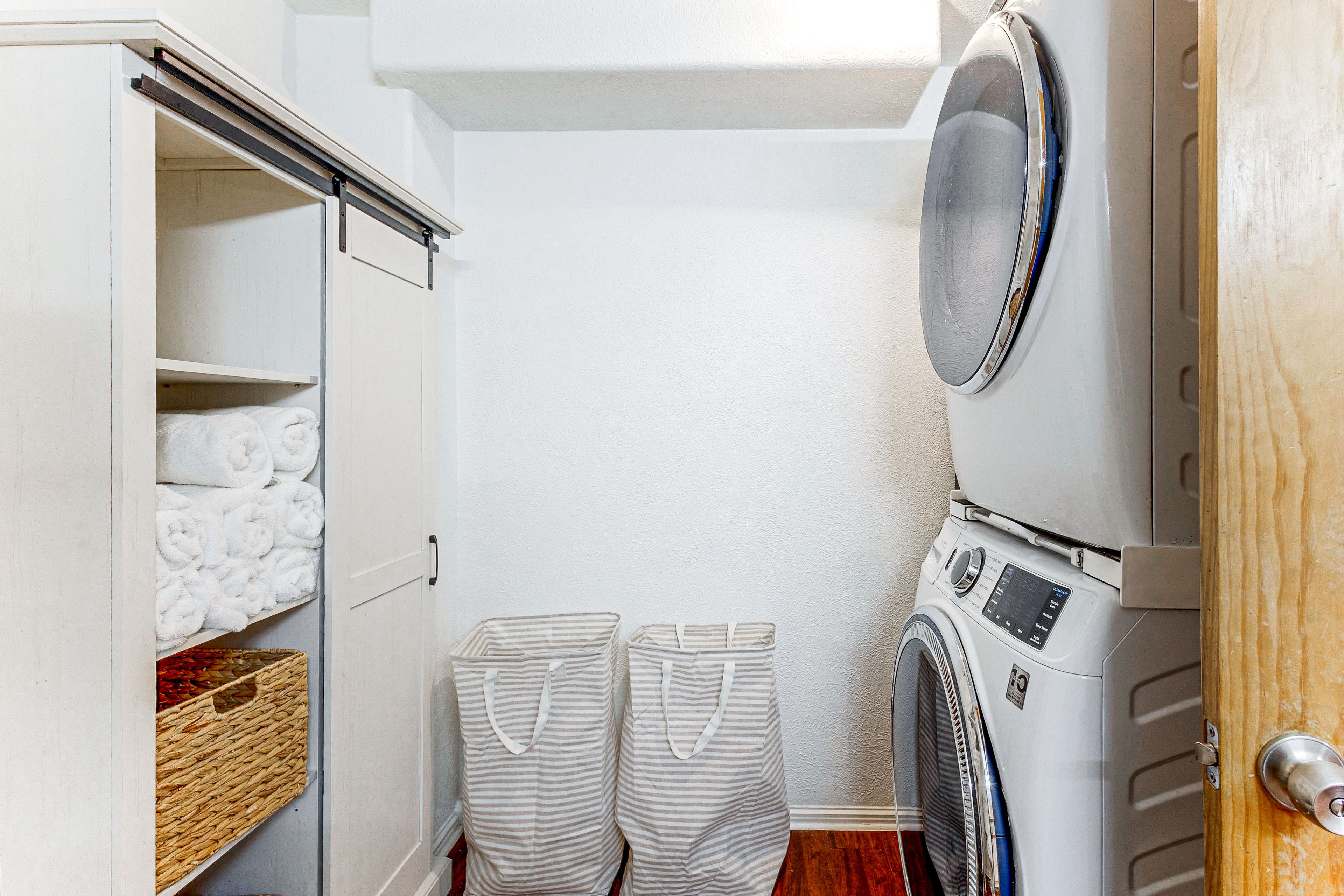 Laundry Room | Floor 1