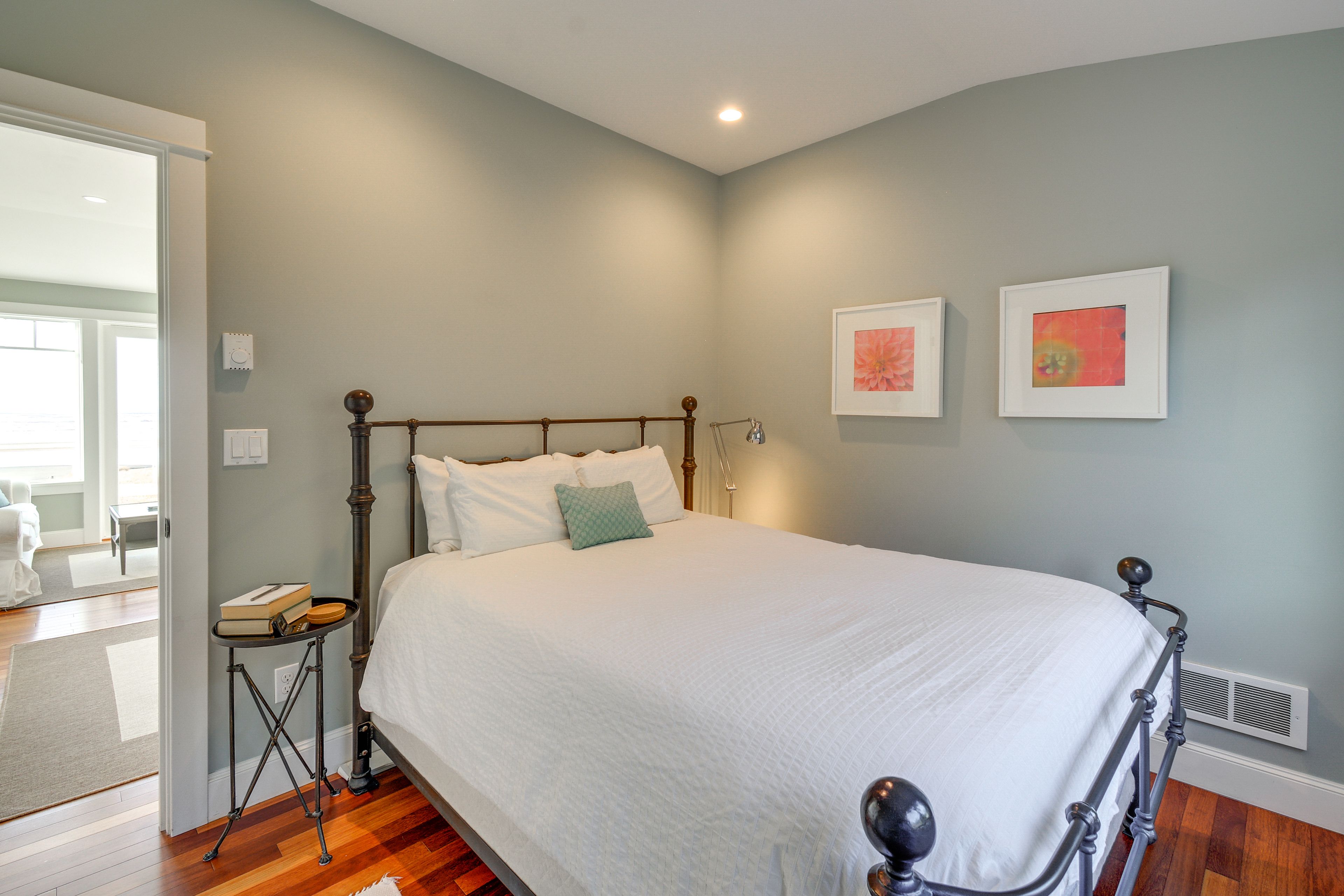 Bedroom 3 | Queen Bed | 2nd Floor